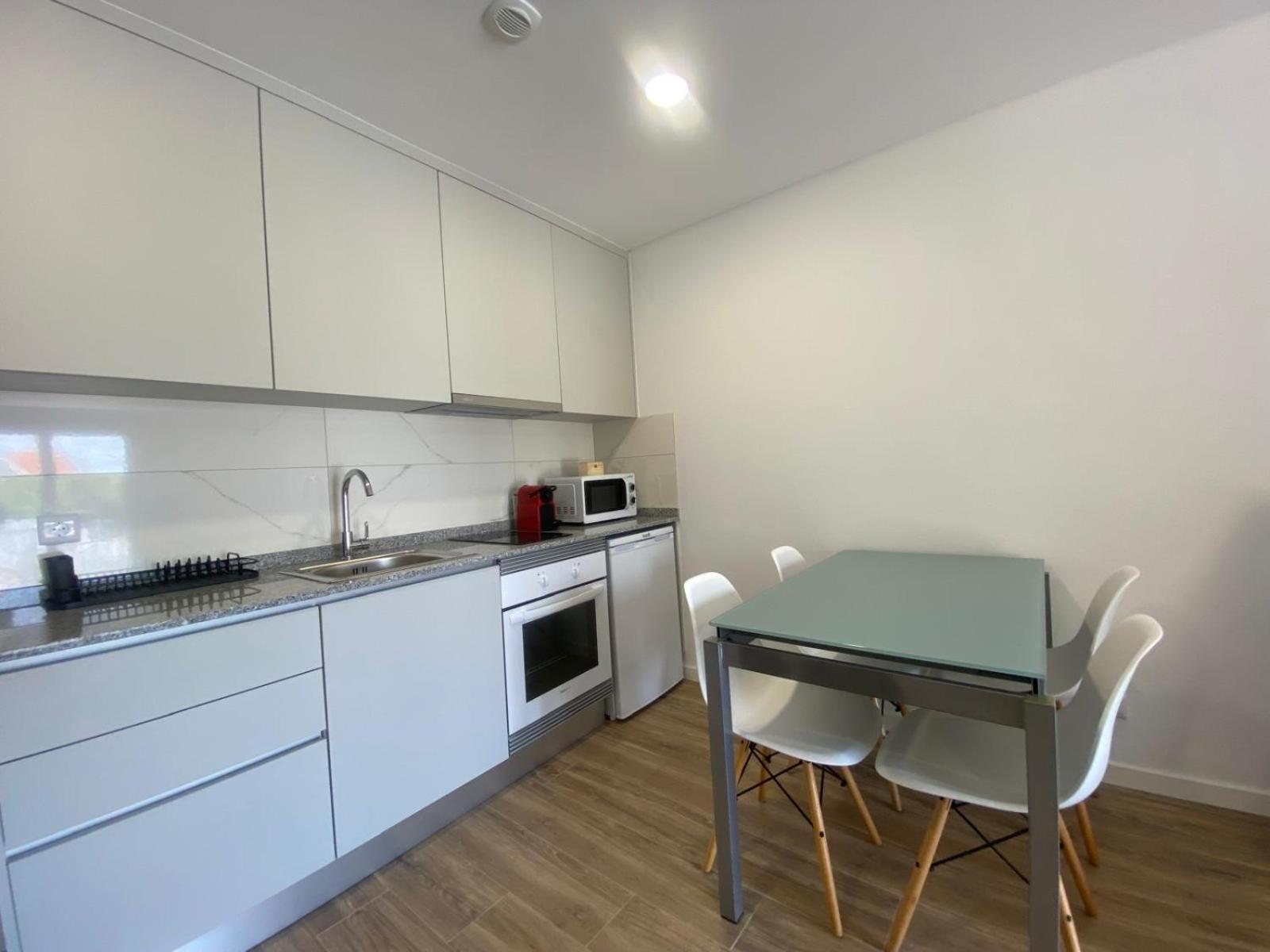 One-Bedroom Apartment with Garden View - Photo 16