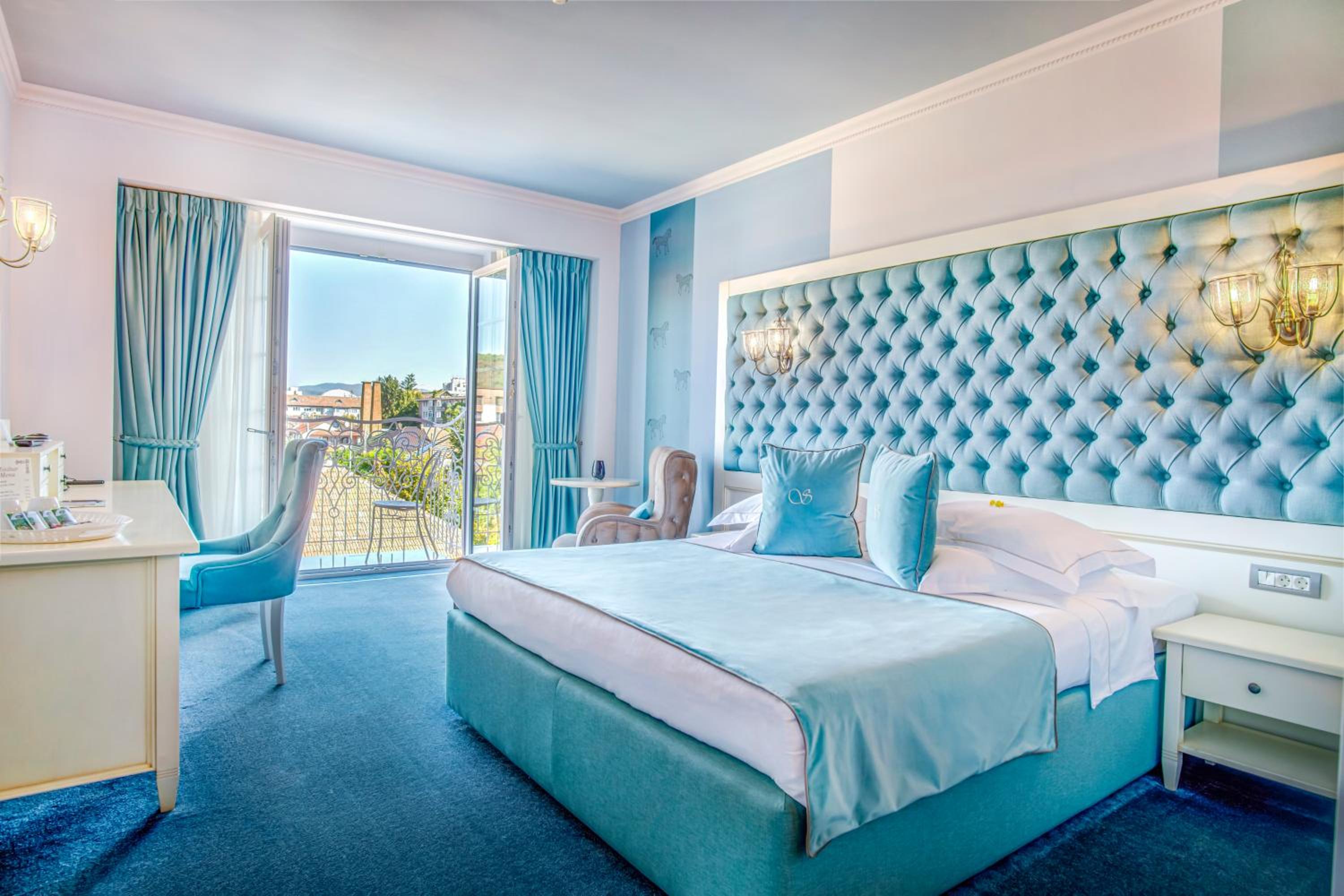 Mediteranean Balcony King Room - Photo 1