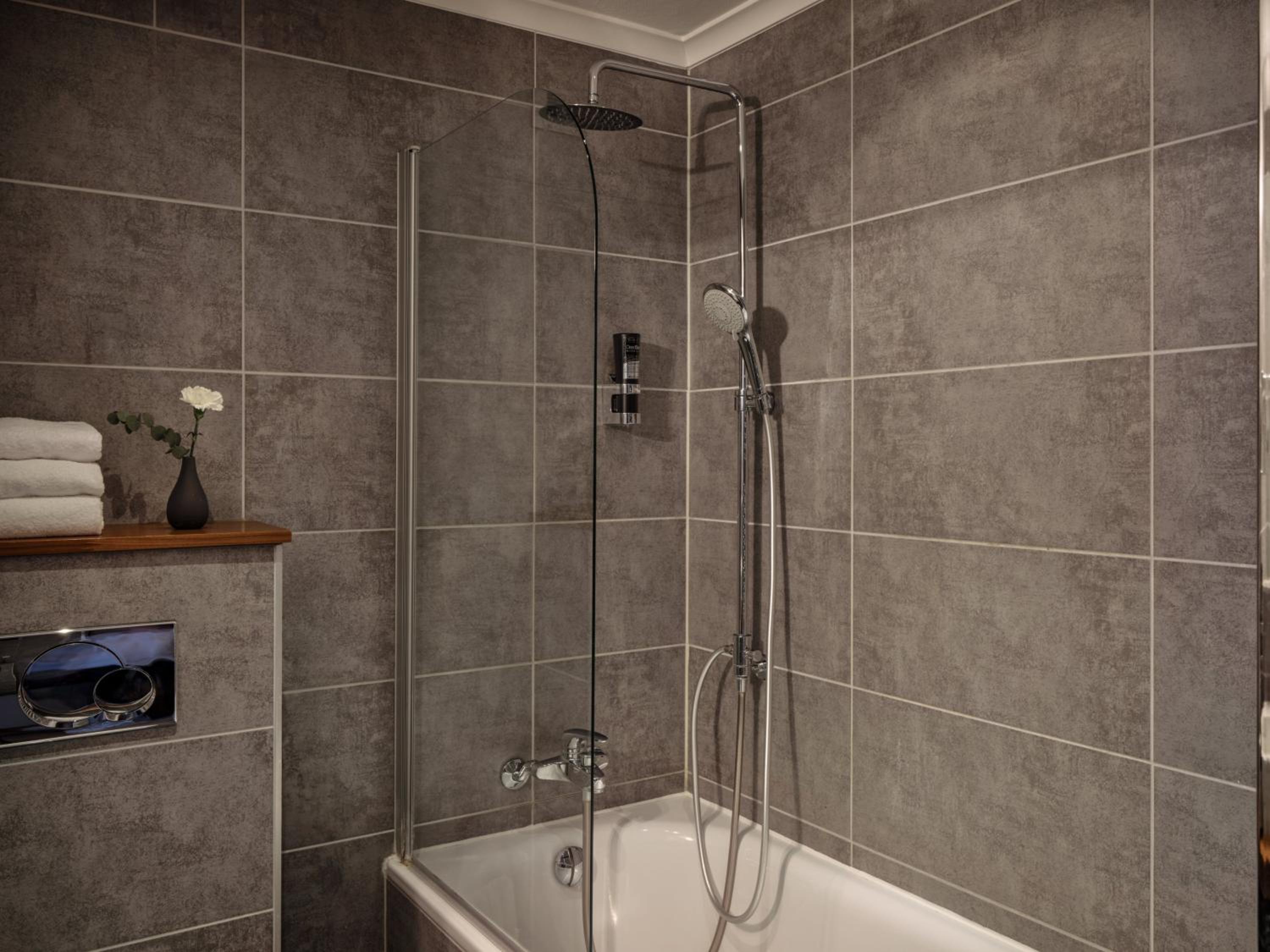 Executive Twin Room - Photo 5
