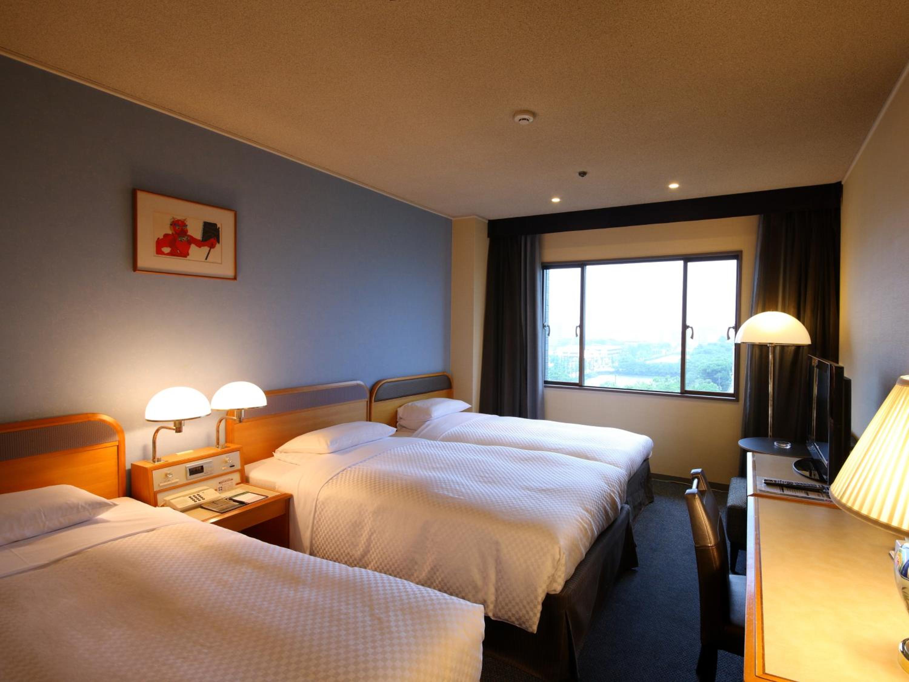 Executive Triple Room - Smoking photo 1