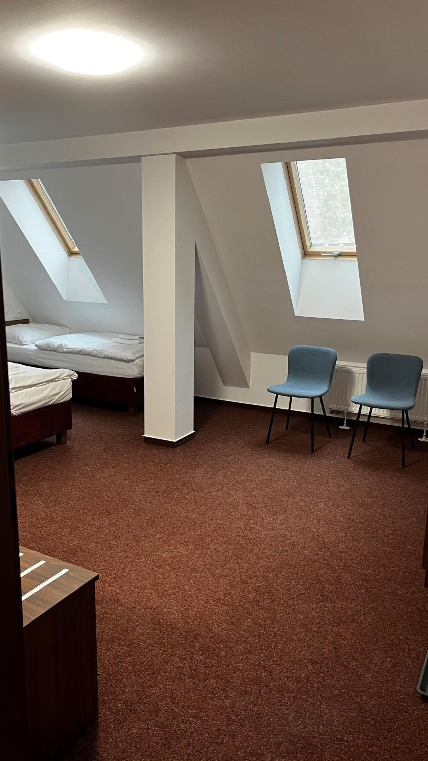 Economy Double Room - Photo 5