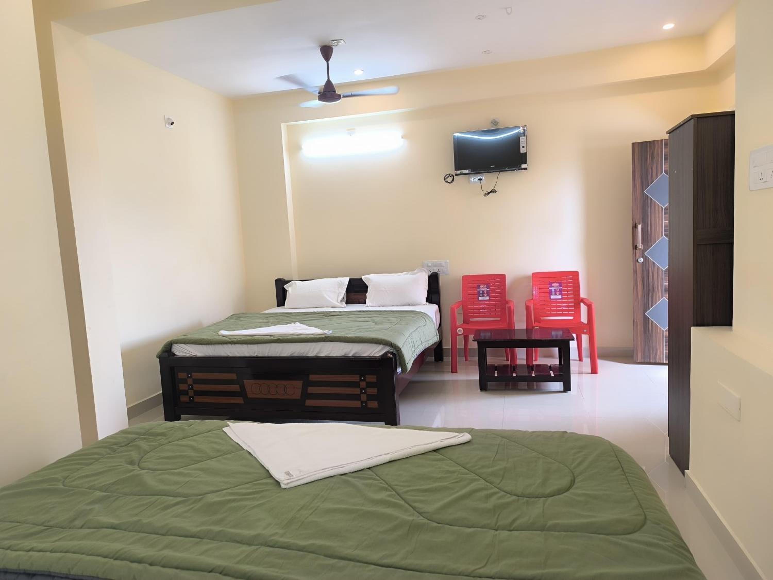Deluxe Family Suite photo 2