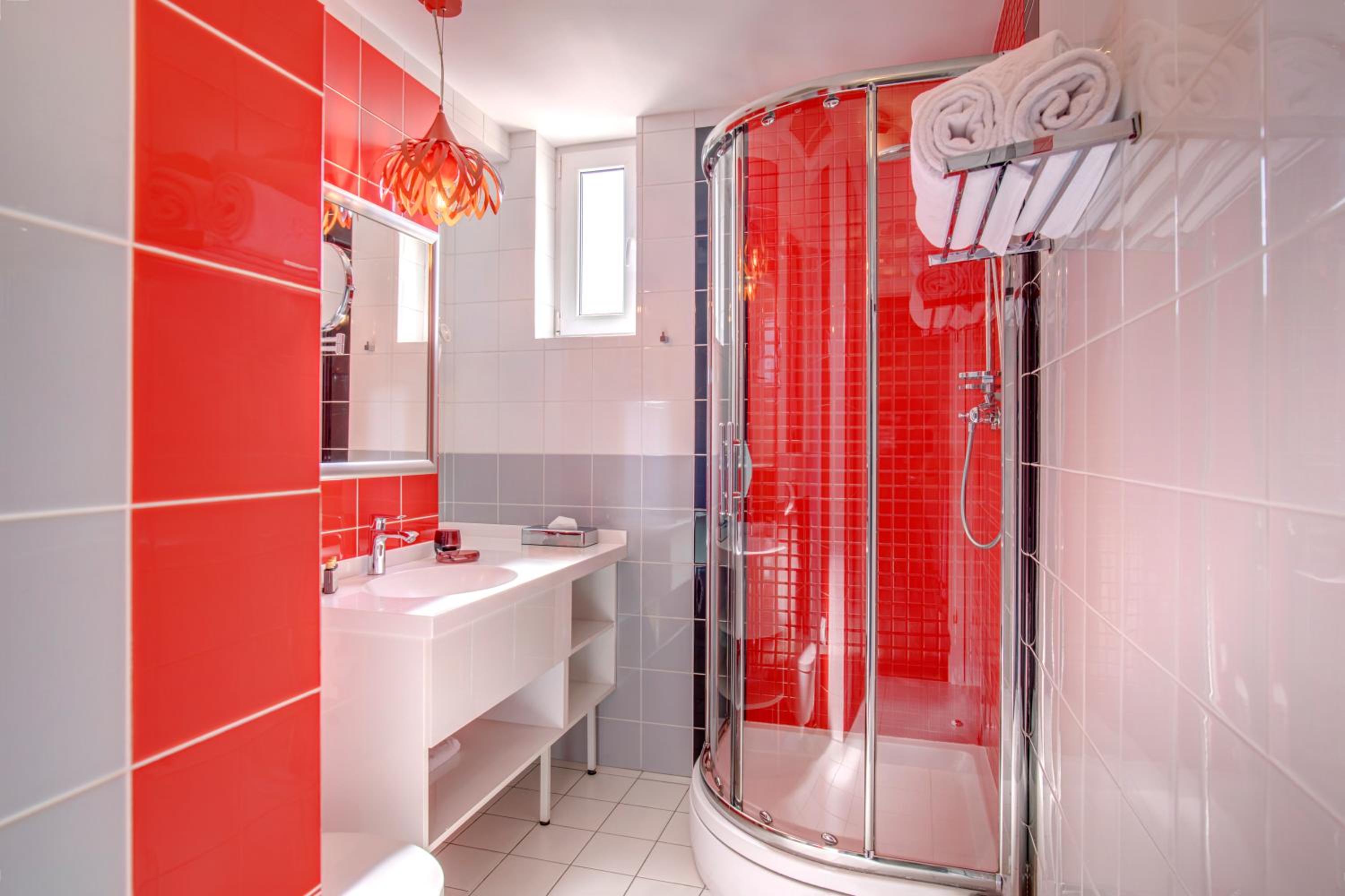 Modern Deluxe Twin Room - Photo 2