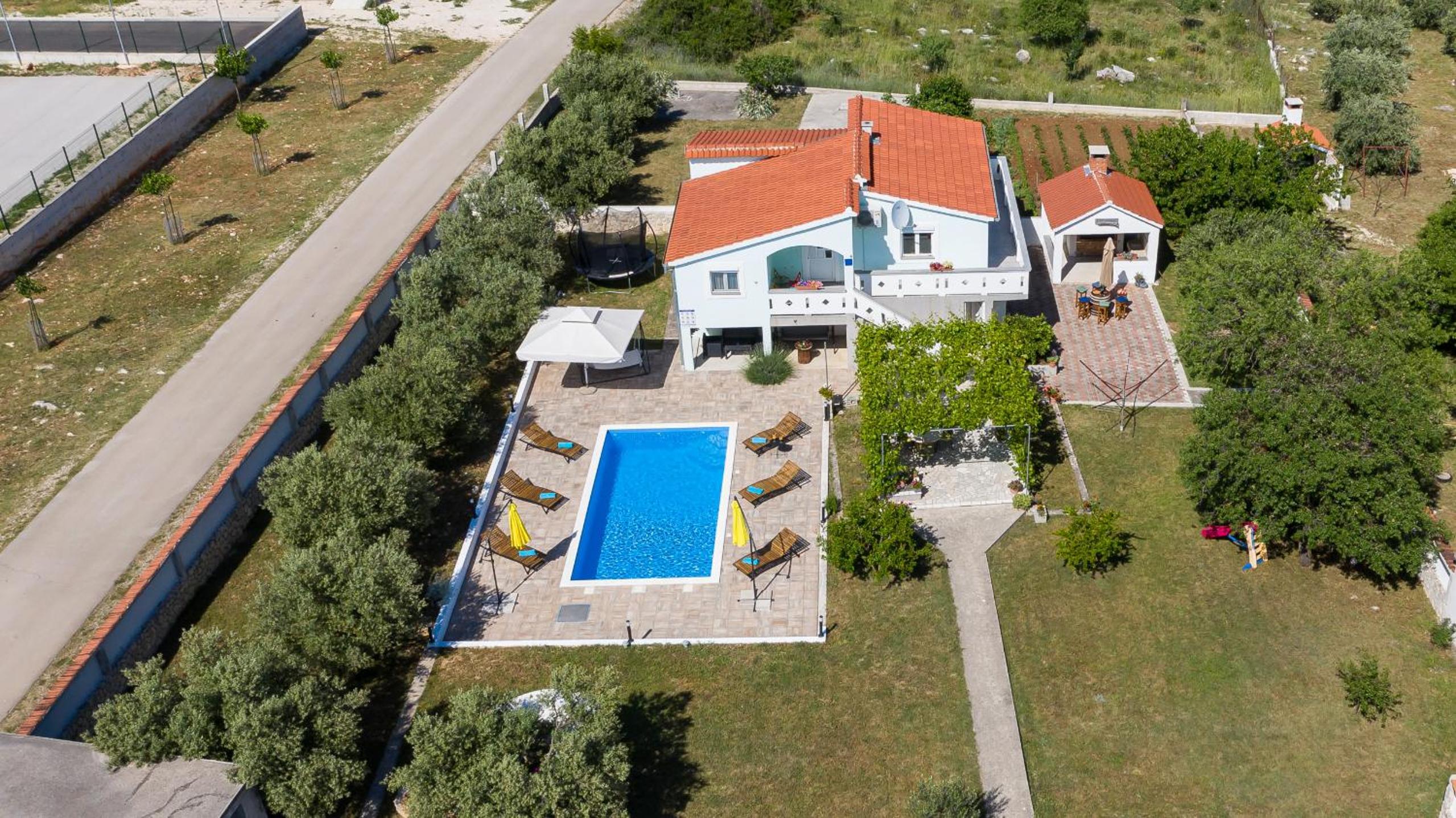 Villa With Private Pool photo 3