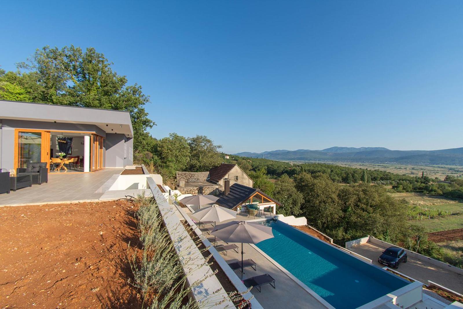 Villa with Private Pool photo 2