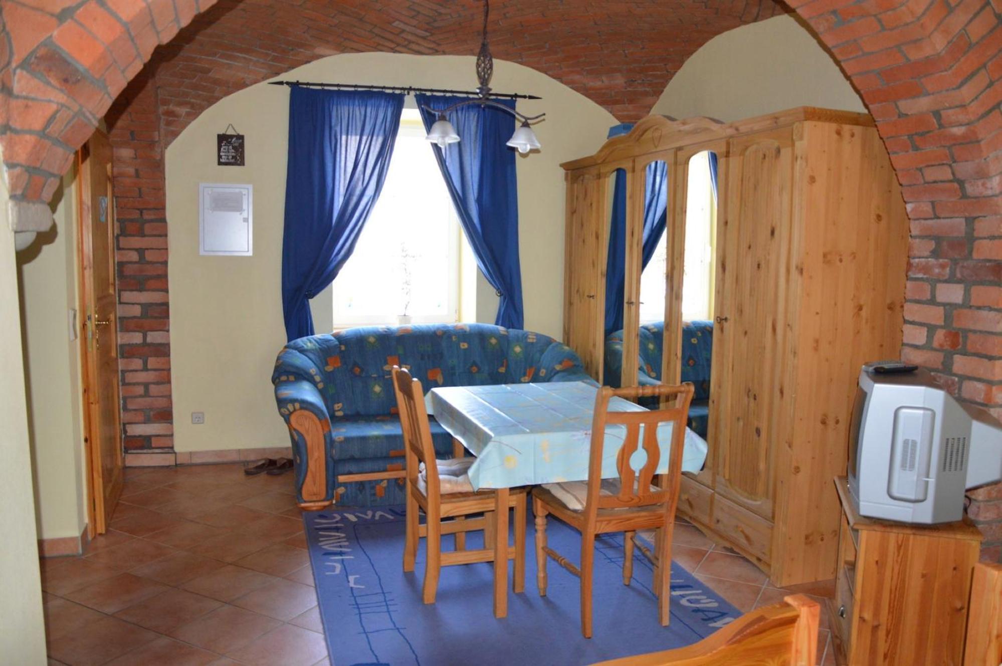 Studio with Sofa Bed
