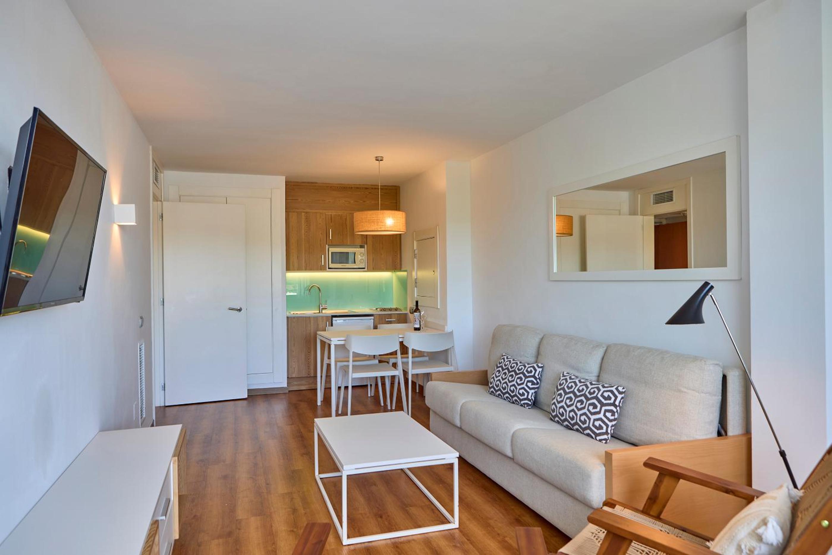 Comfort Apartment with Garden View photo 3