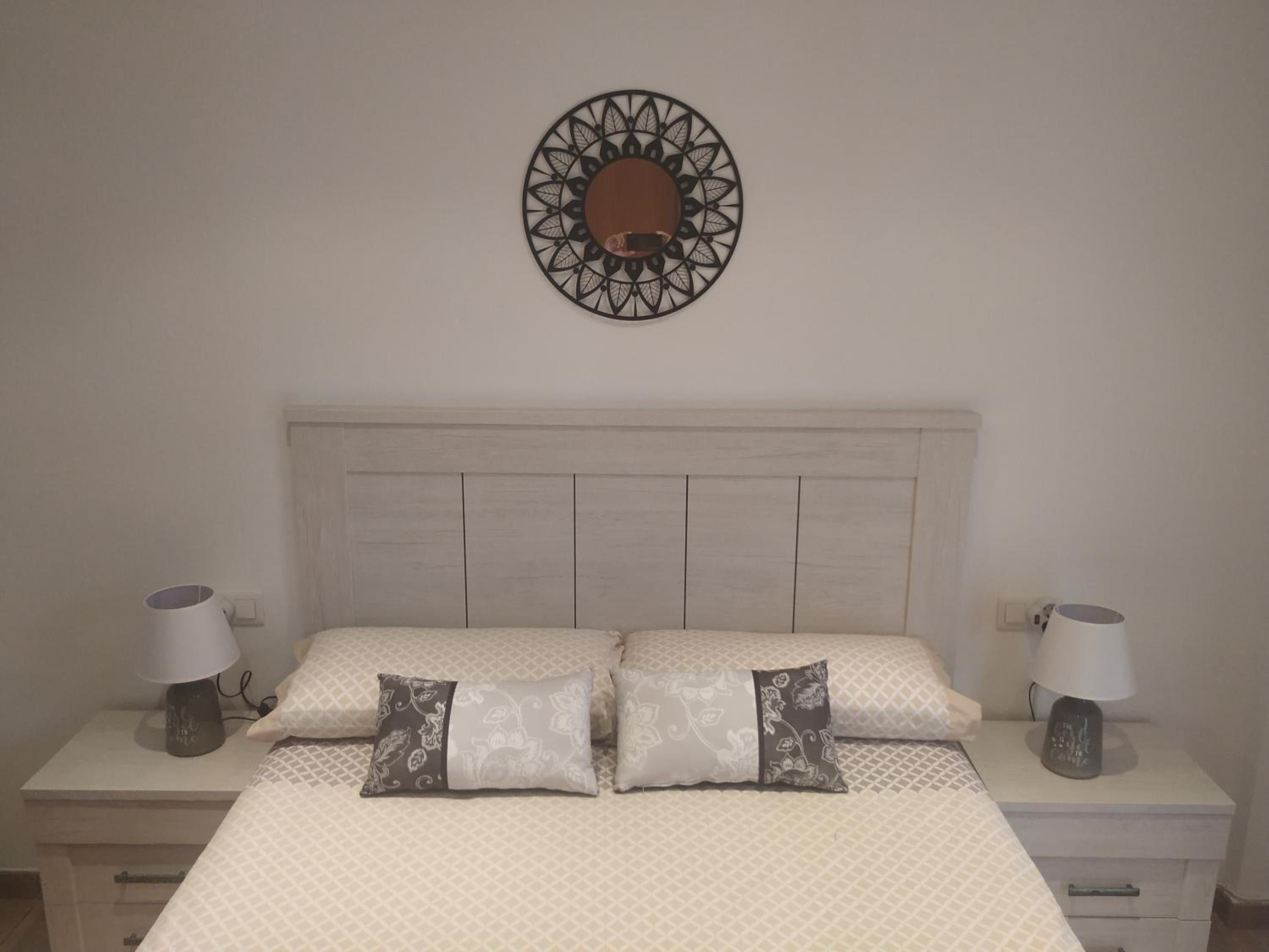 Two-Bedroom Deluxe Apartment with Balcony photo 3
