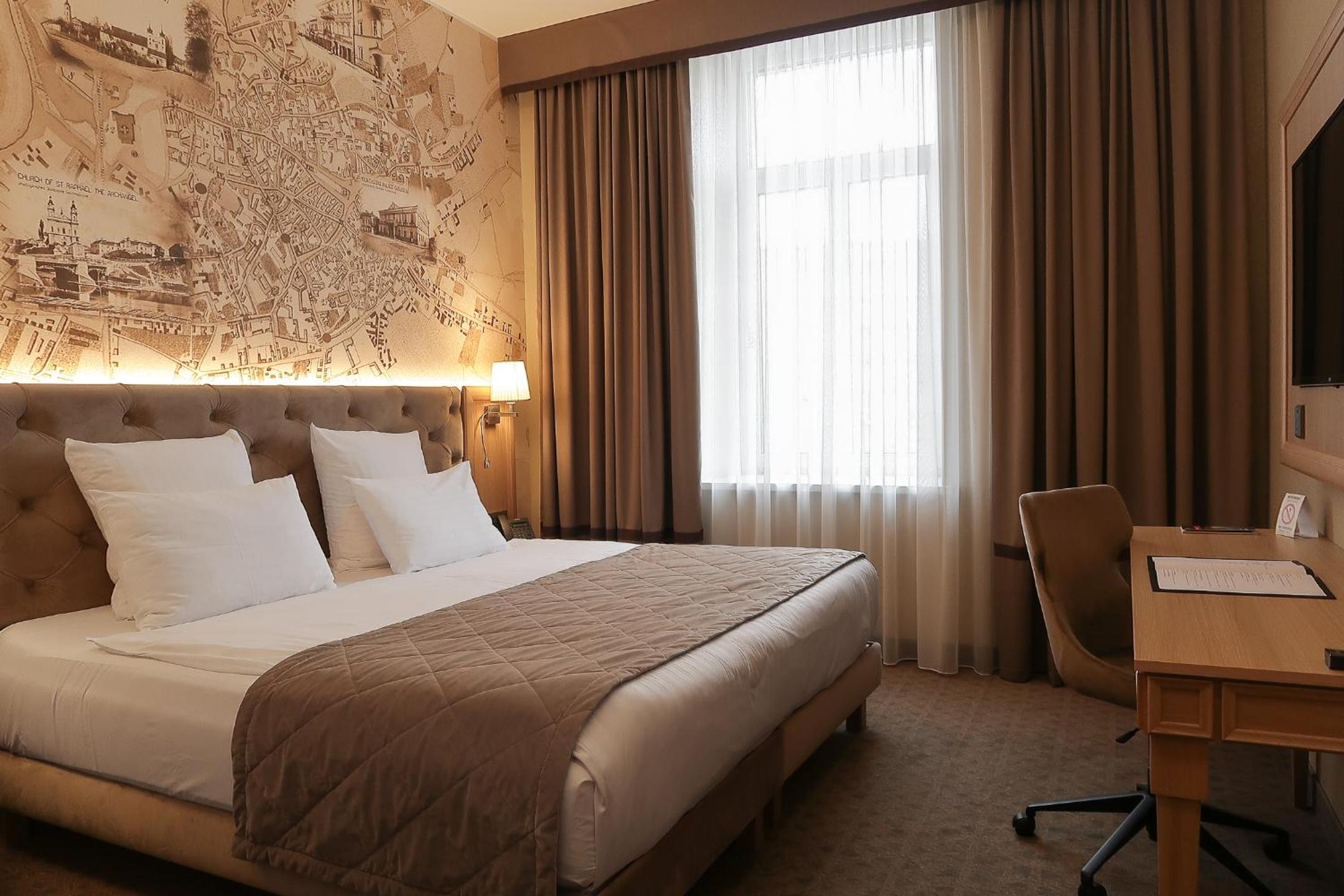 Business Double Room - Photo 1