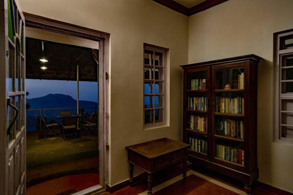 Three-Bedroom Villa photo 1