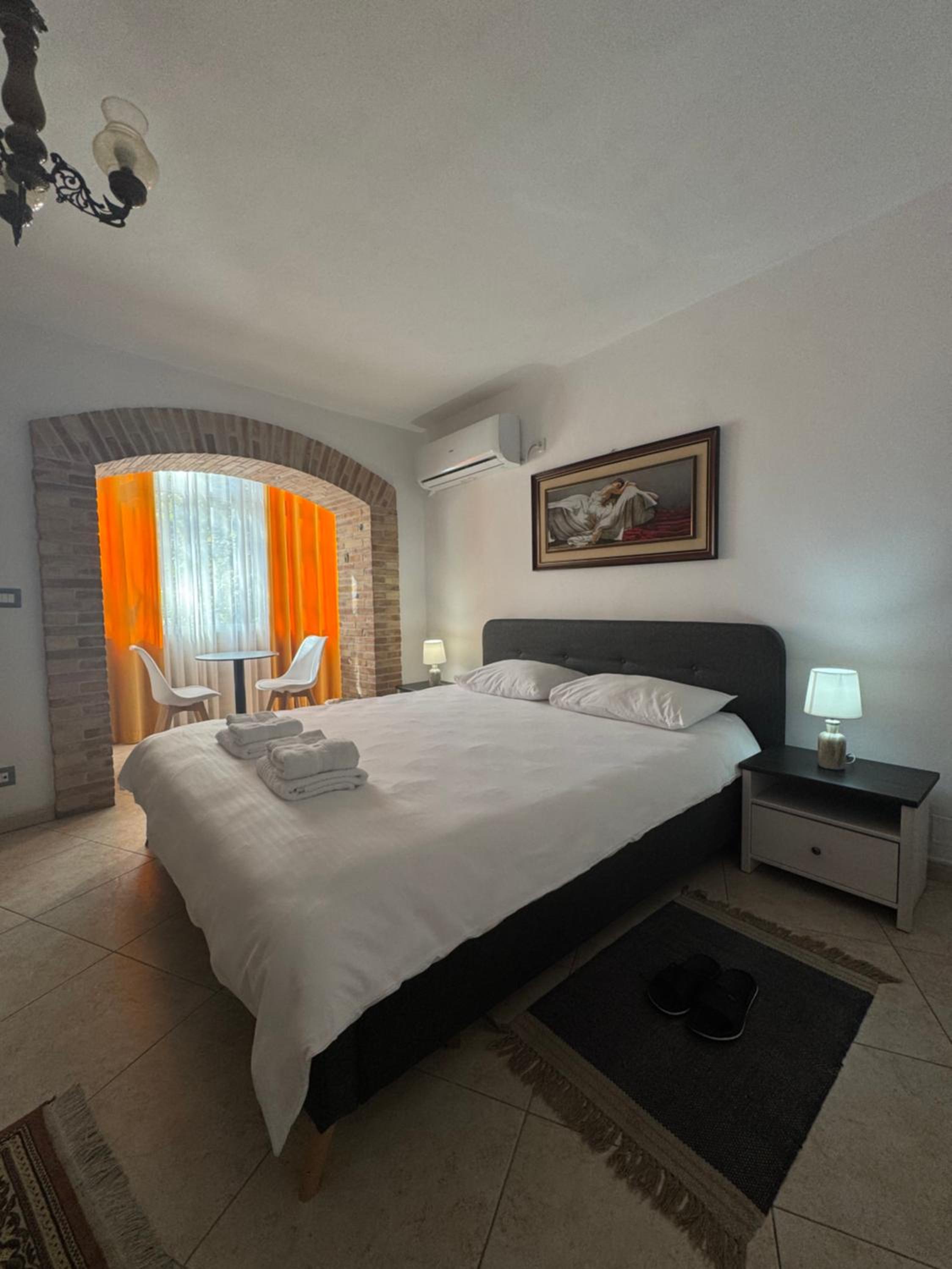 Large Double Room