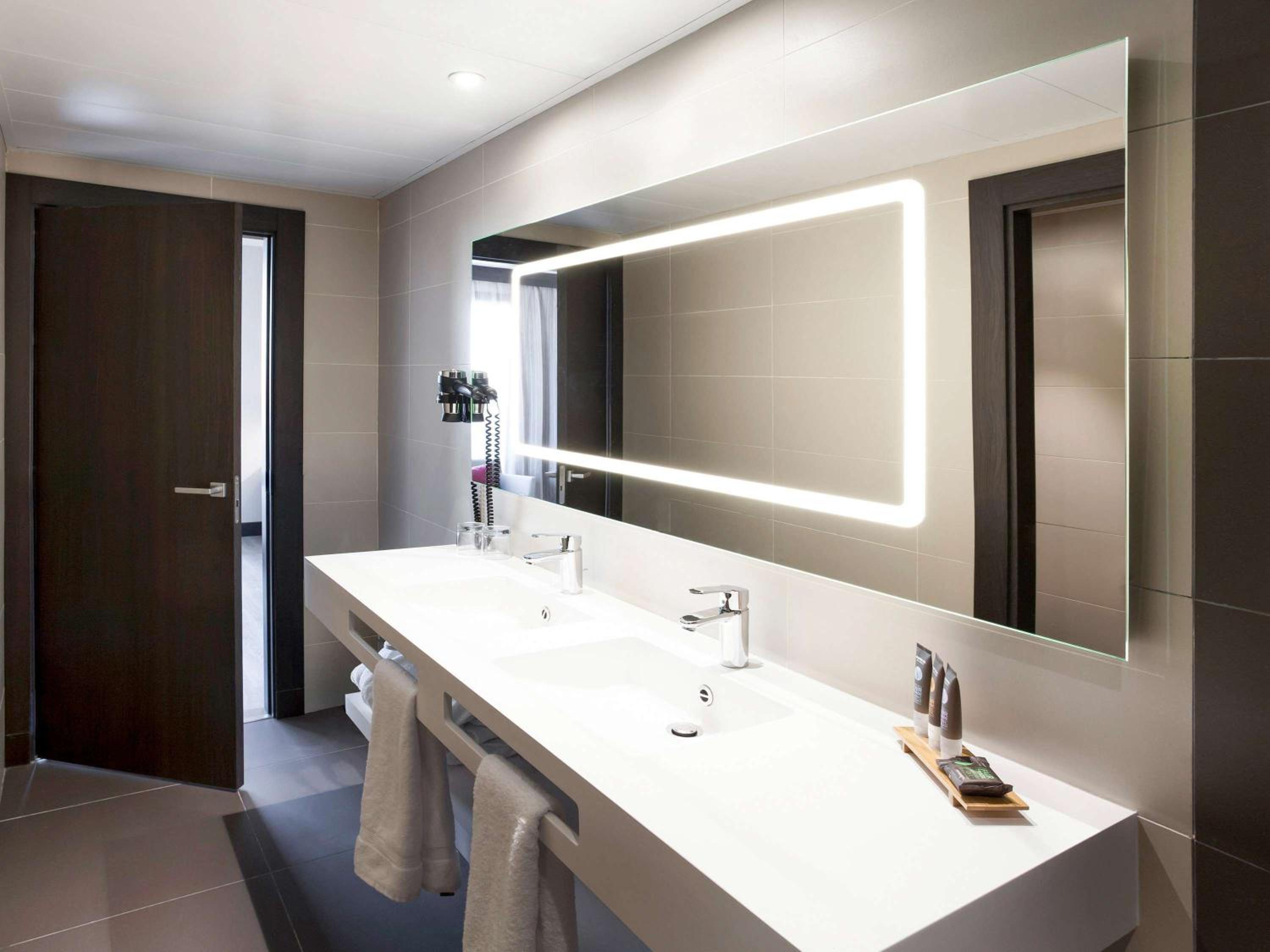 Executive Room with Terrace - Photo 10