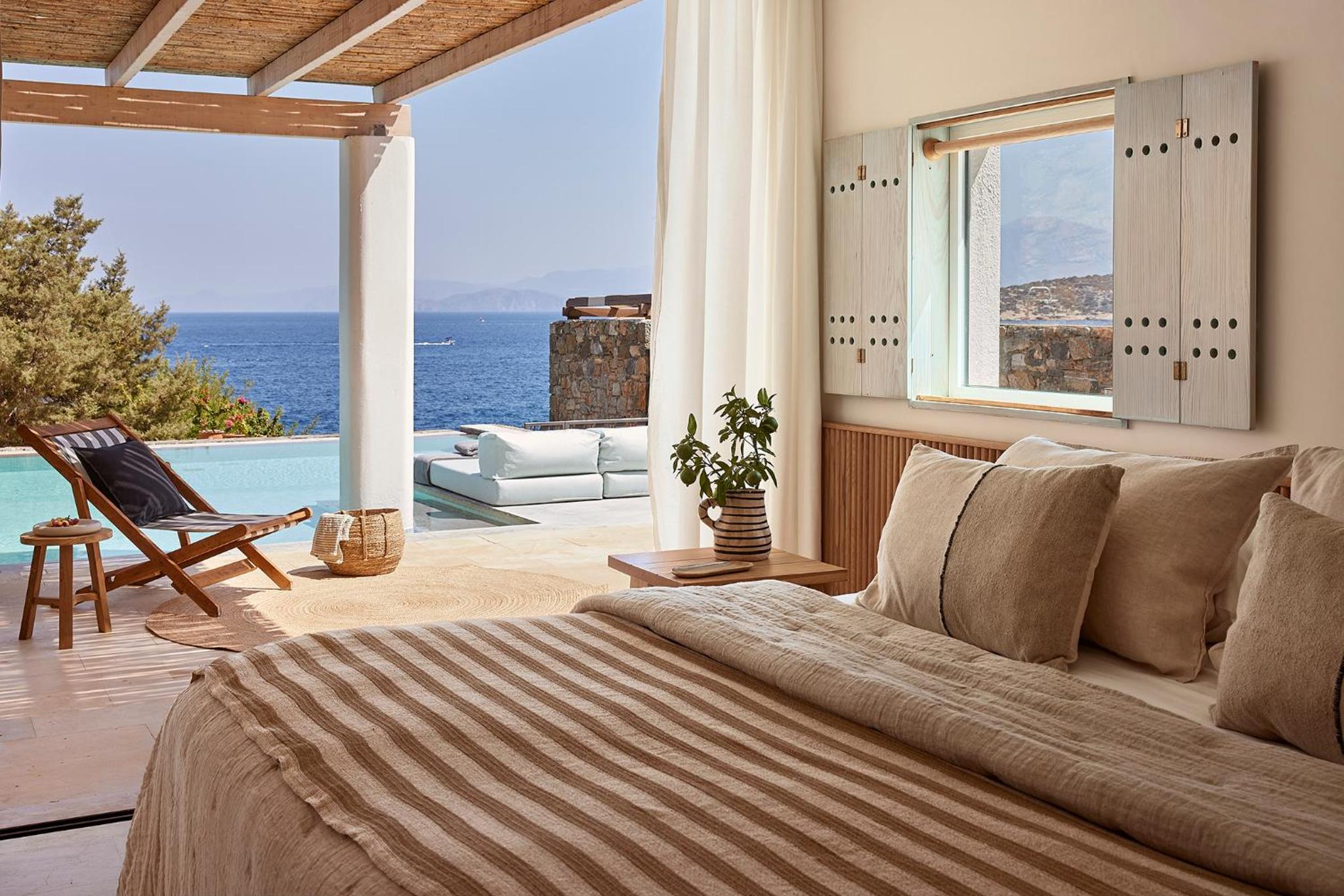 Thalassa - 3 Bedroom Villa with Private Pool - Seafront