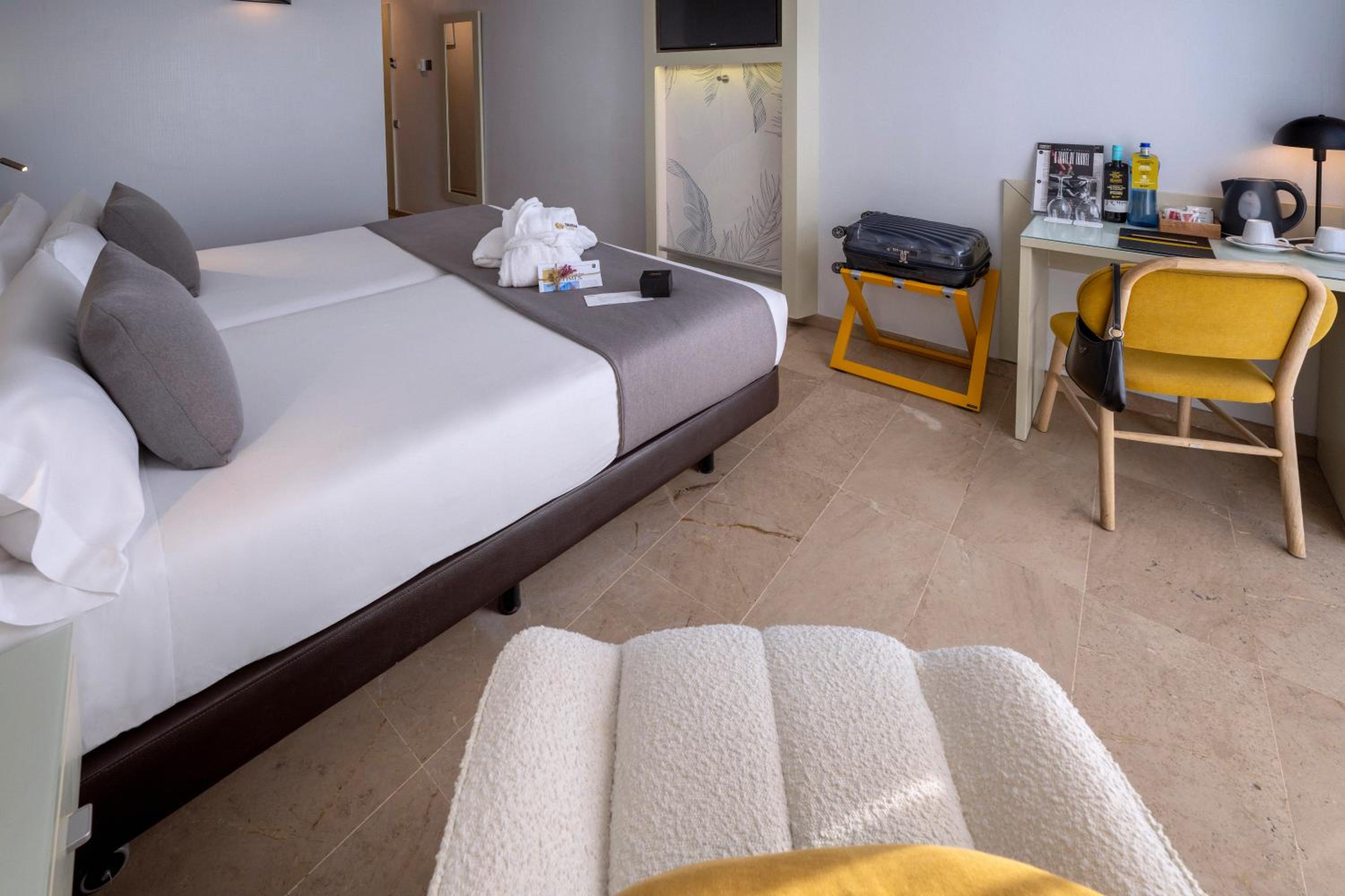 Double or Twin Room with View