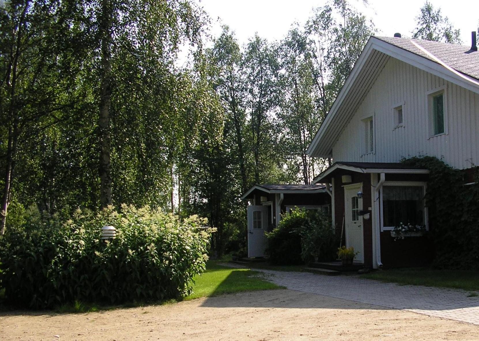 One-Bedroom House photo 3