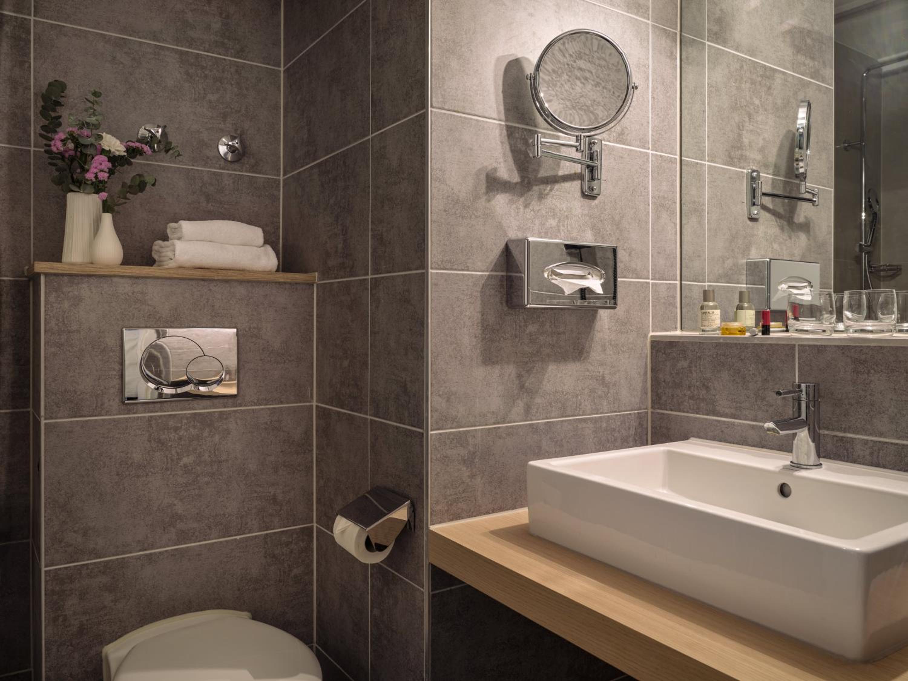 Superior Twin Room - Photo 3