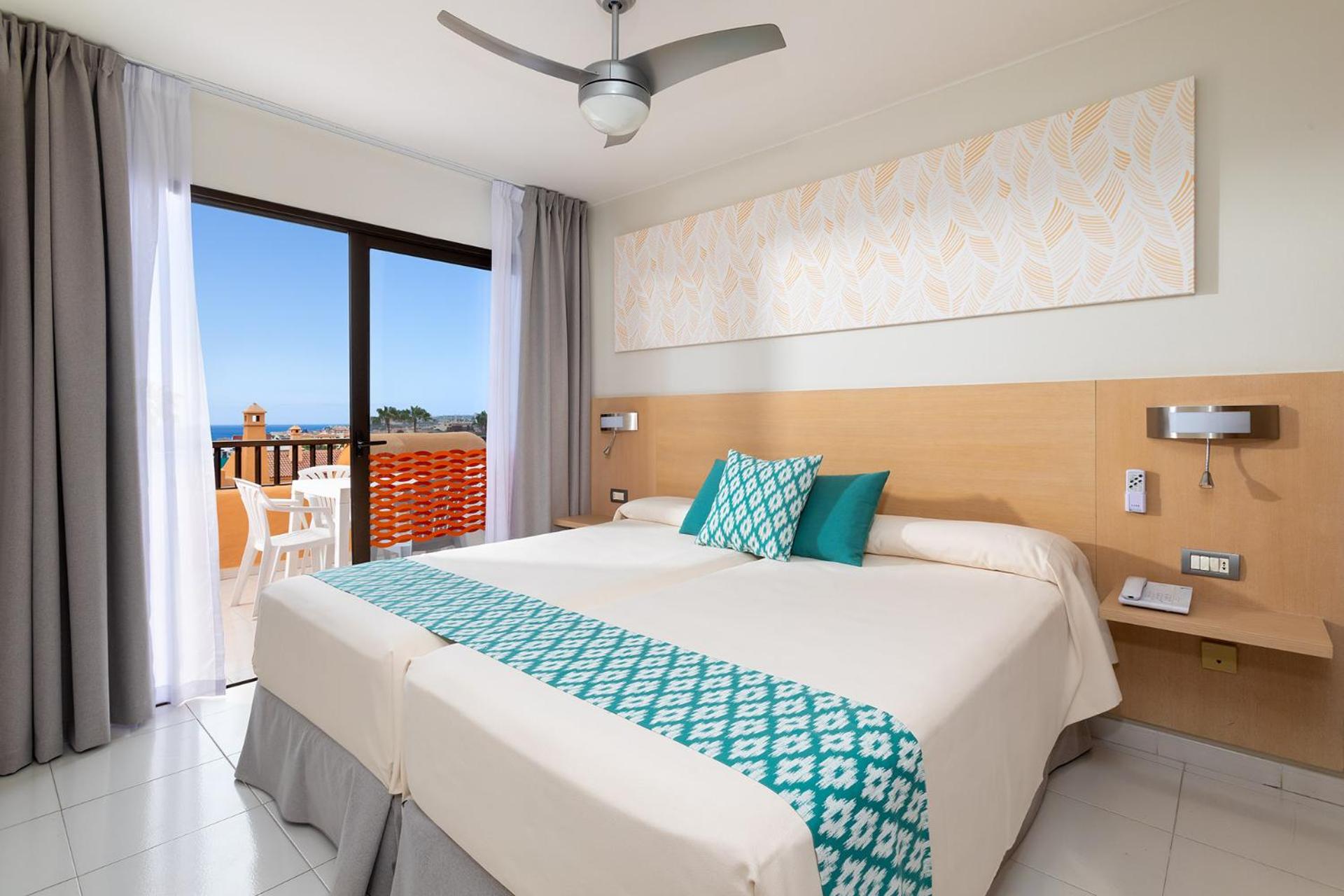 Habitación Doble Superior (2 Adultos)