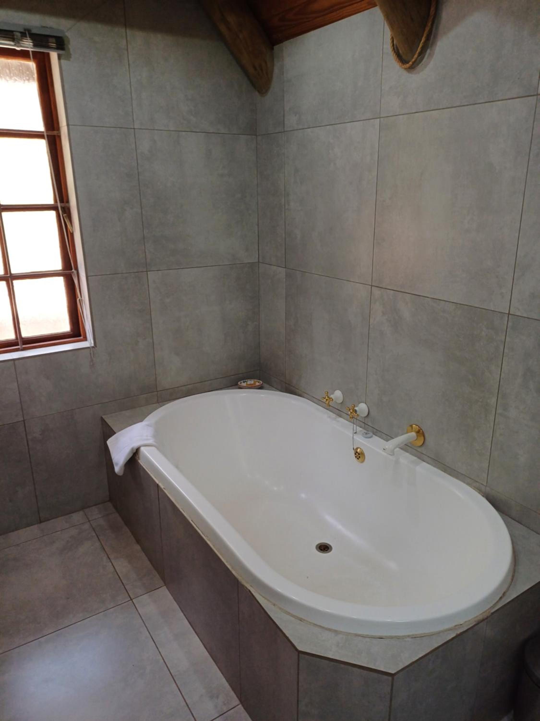 Standard Cabin - Photo 9