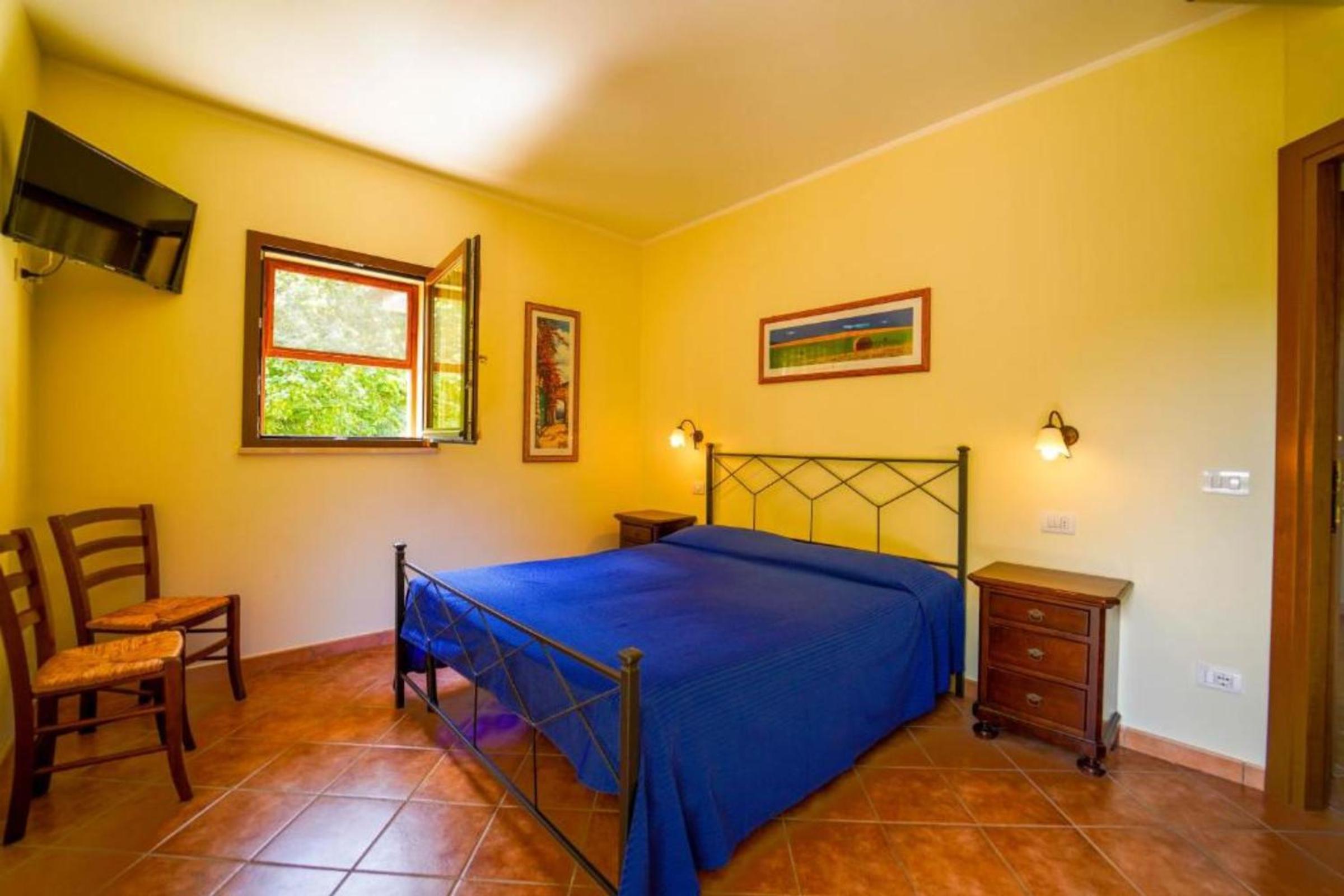 Two-Bedroom Studio Apartment photo 1
