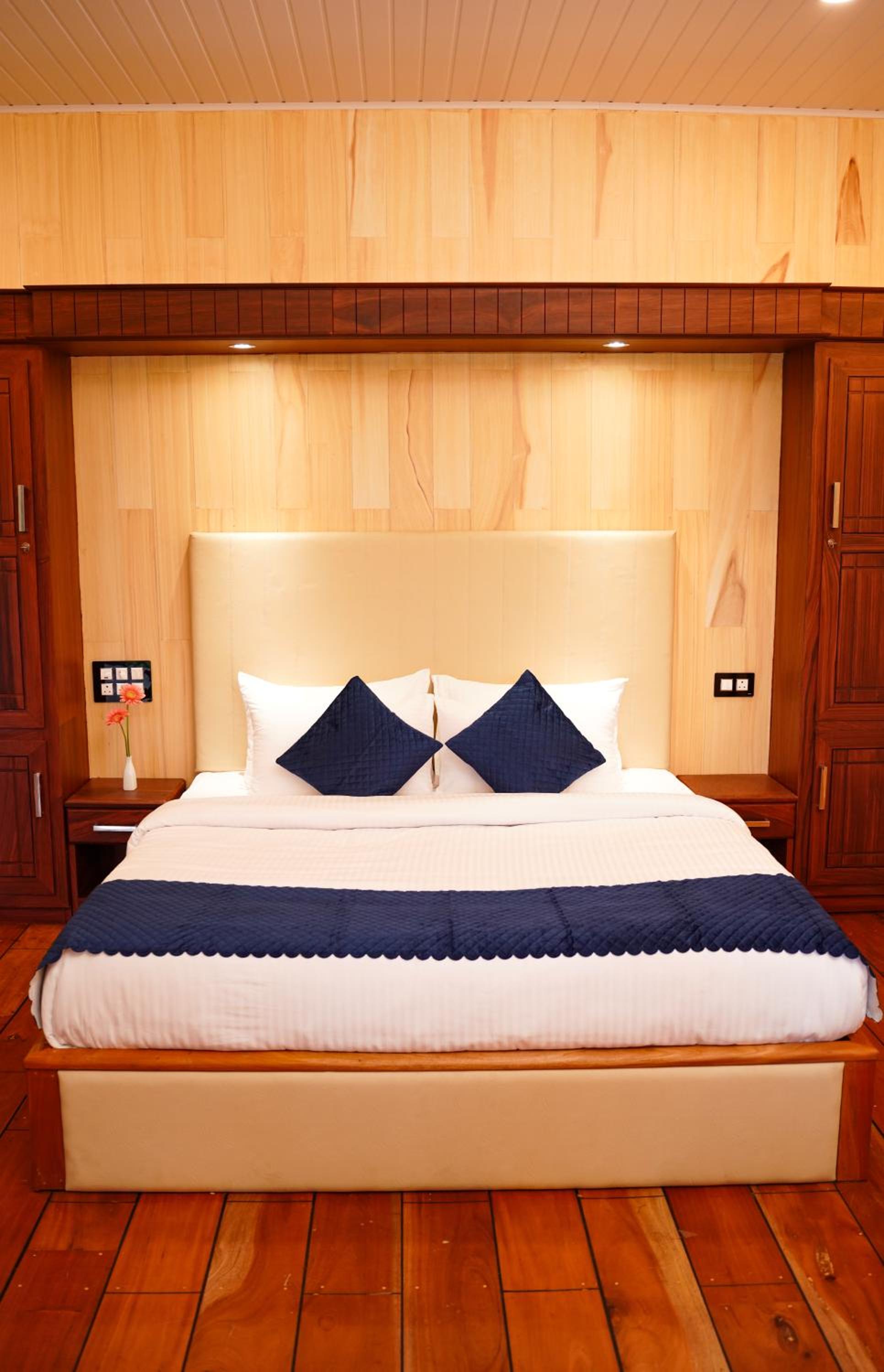 Suite With Garden View photo 1