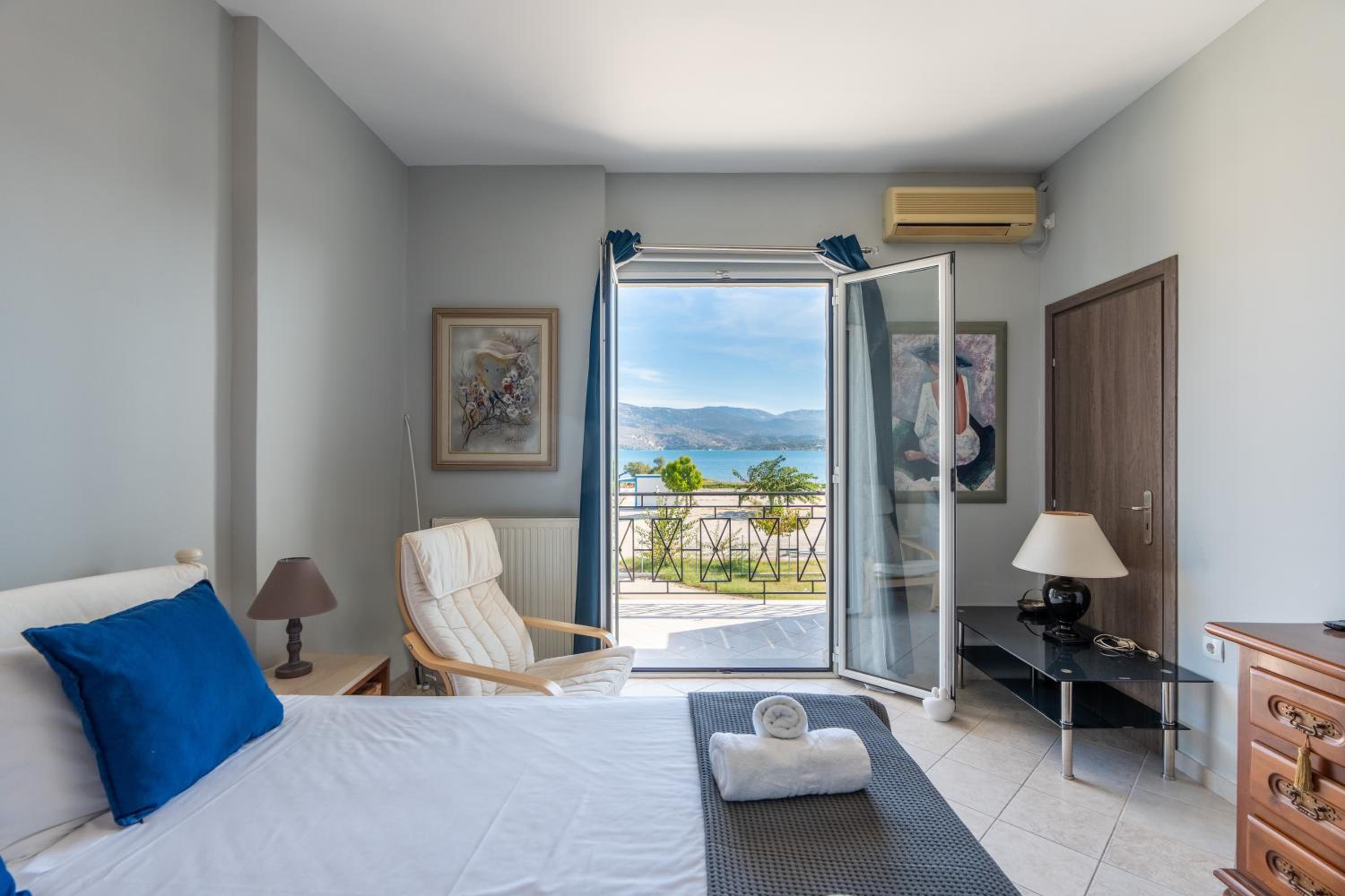 Studio with Sea View photo 1