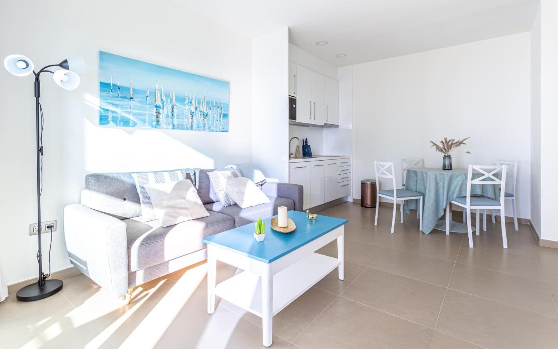 Apartamento con vista al mar