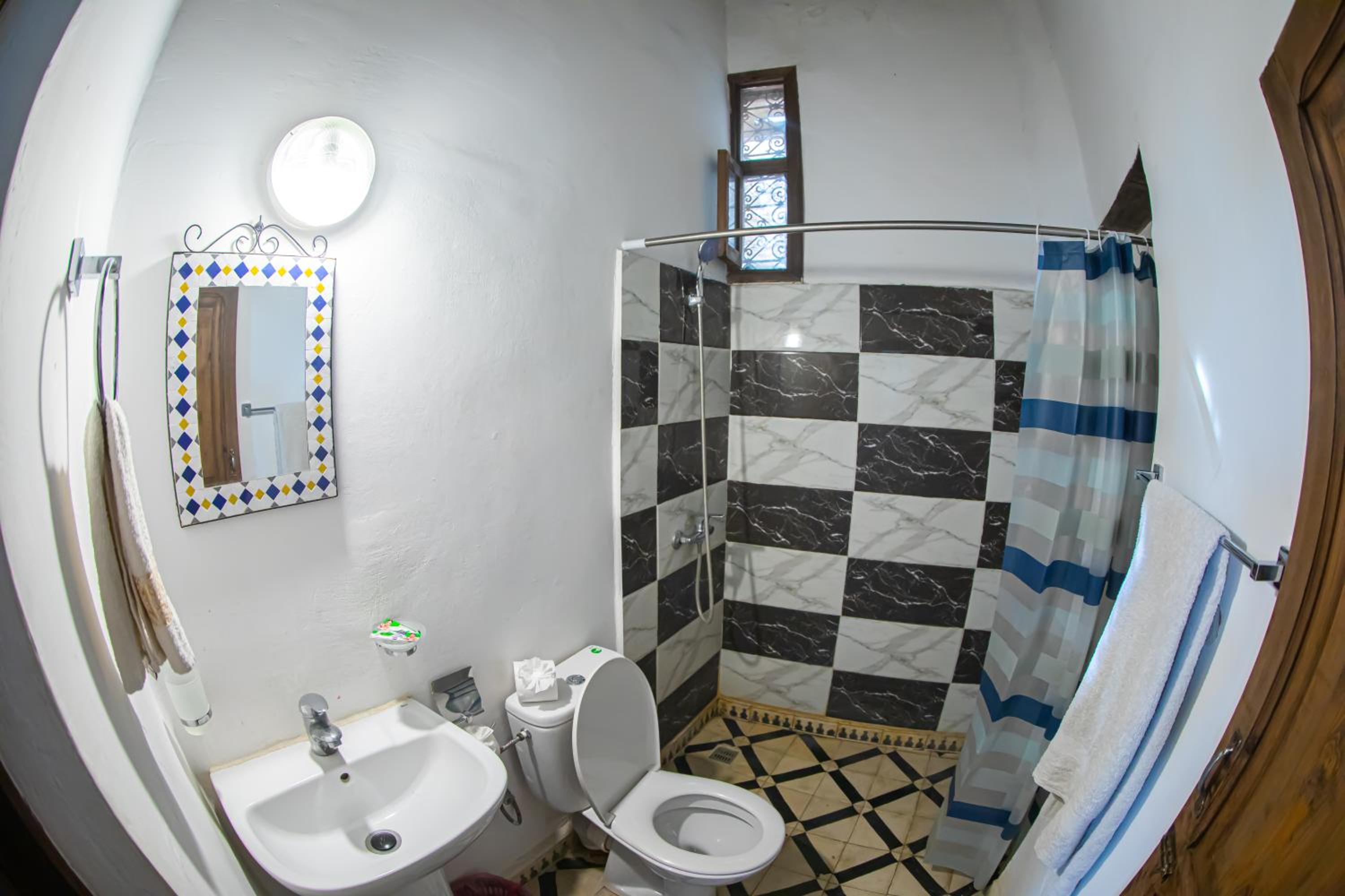 Standard Double Room photo 3