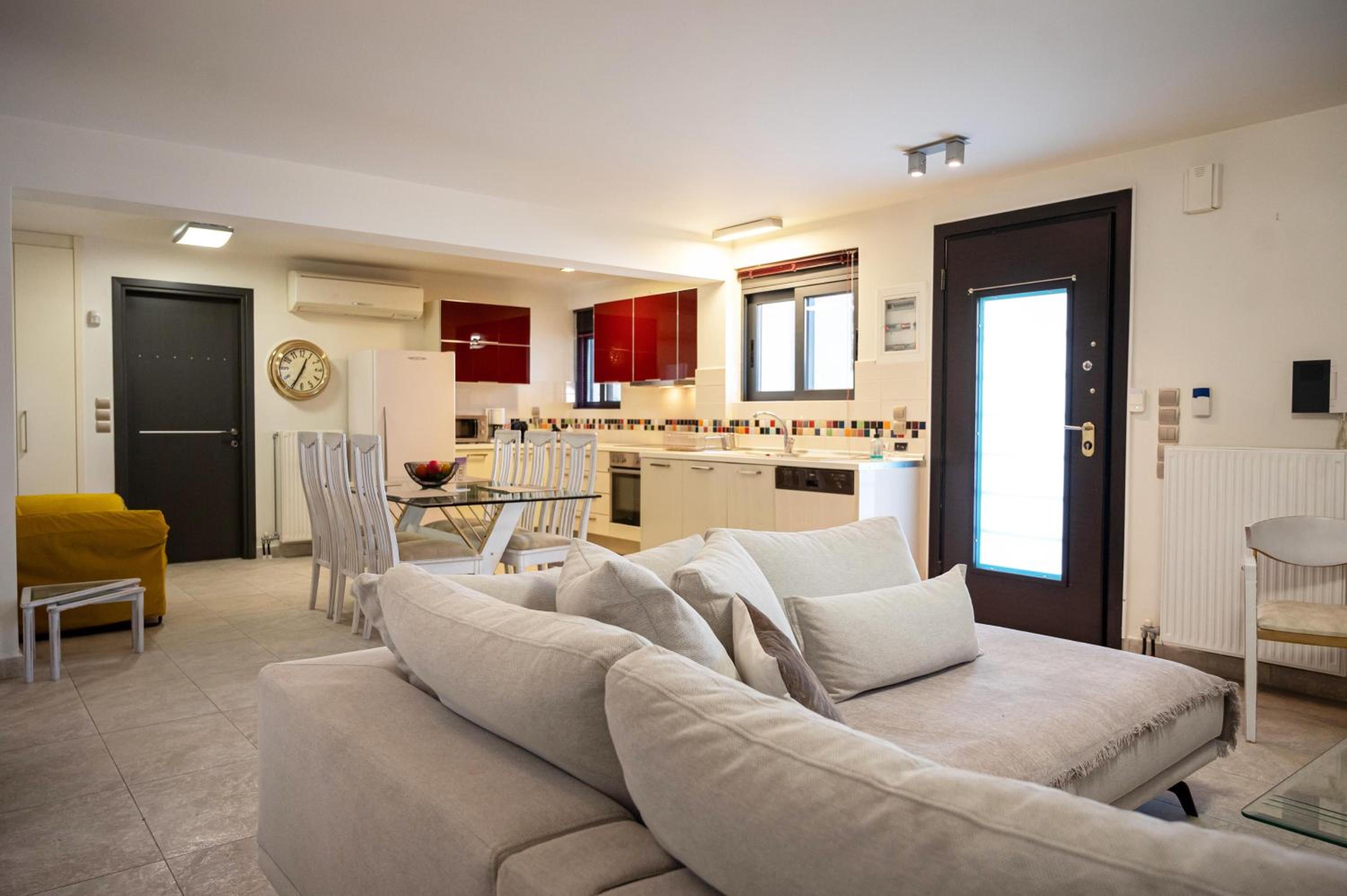 Two-Bedroom Deluxe Apartment