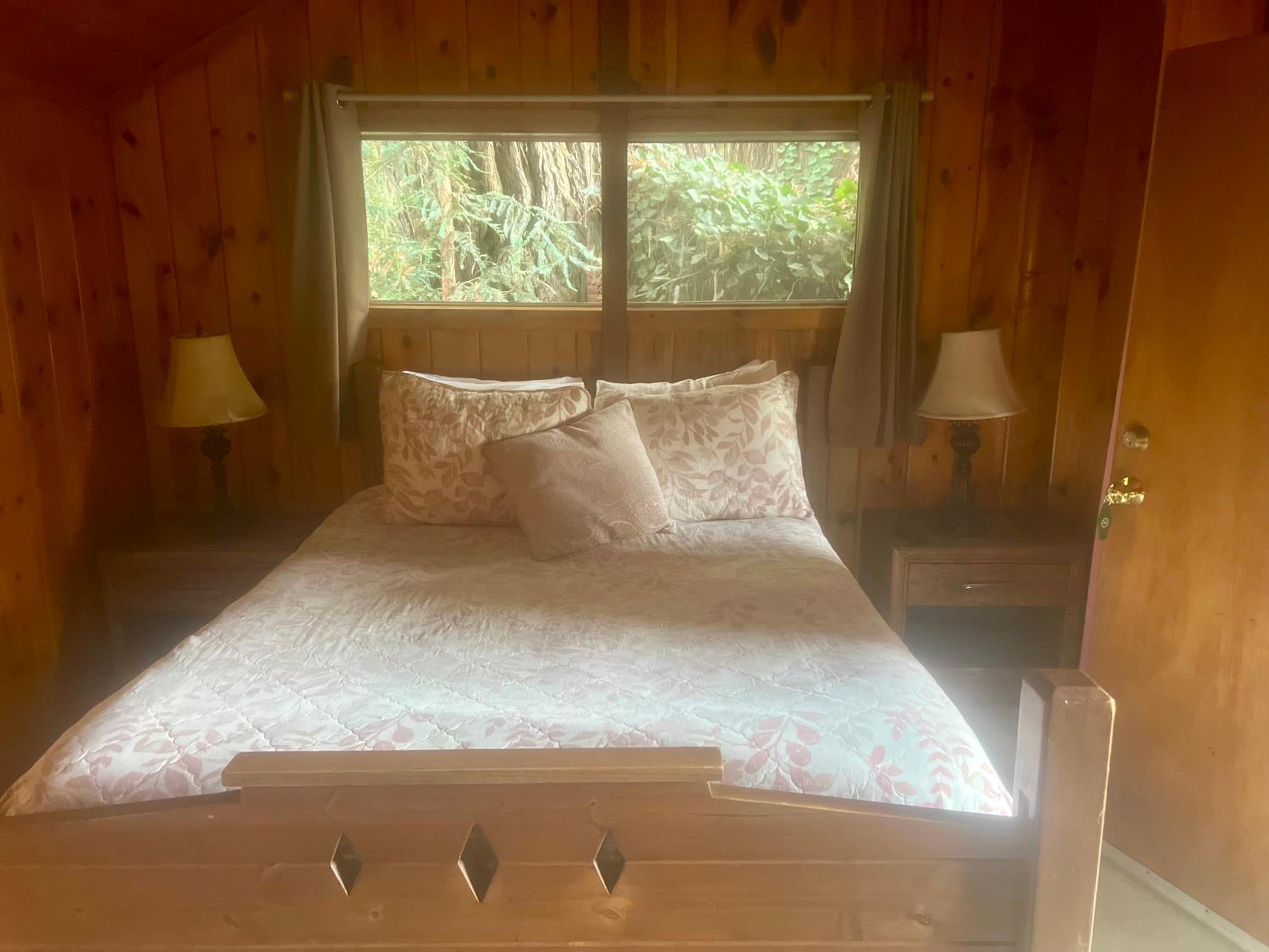 Deluxe Studio (Cabin 2)