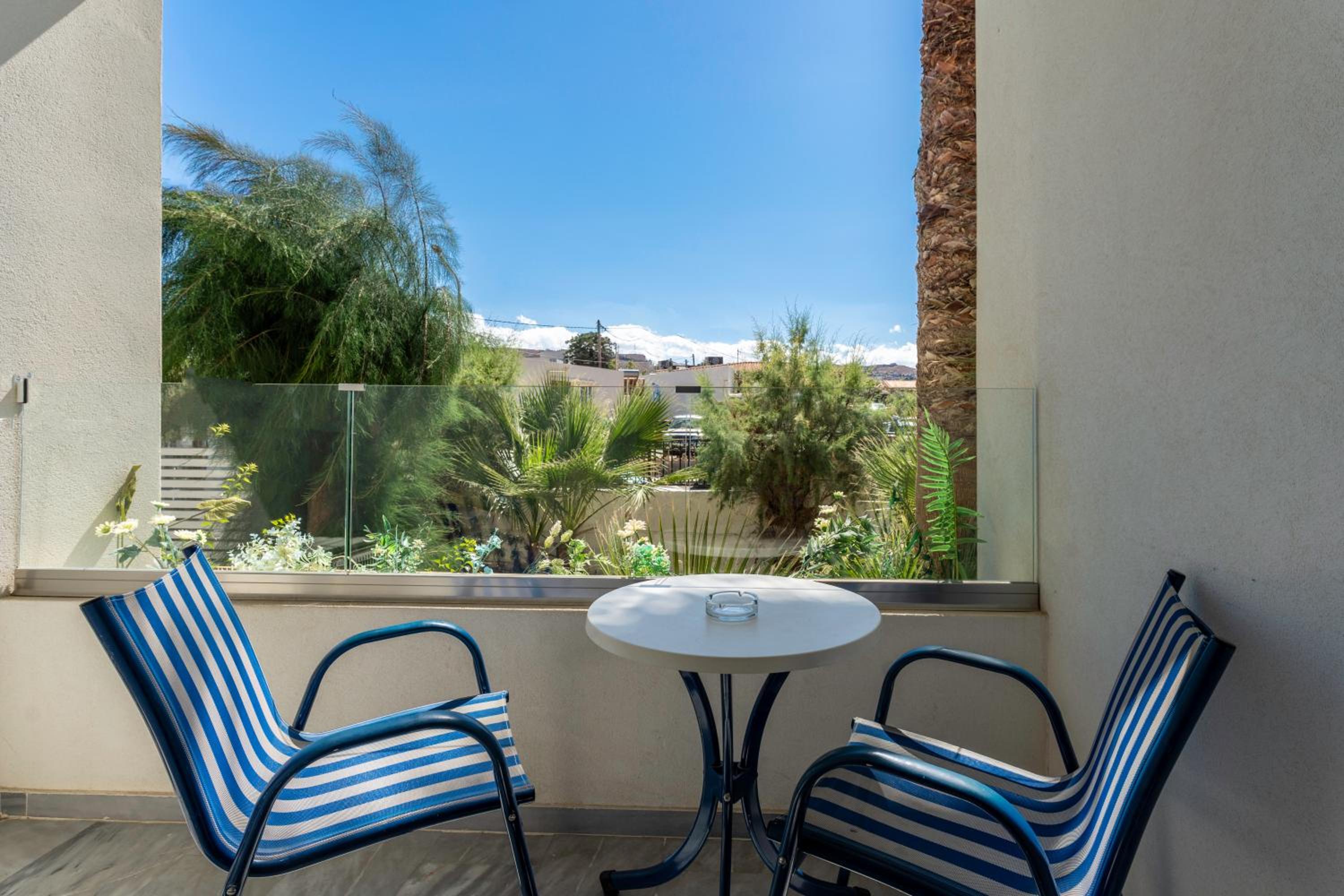 Double Room Garden View photo 3