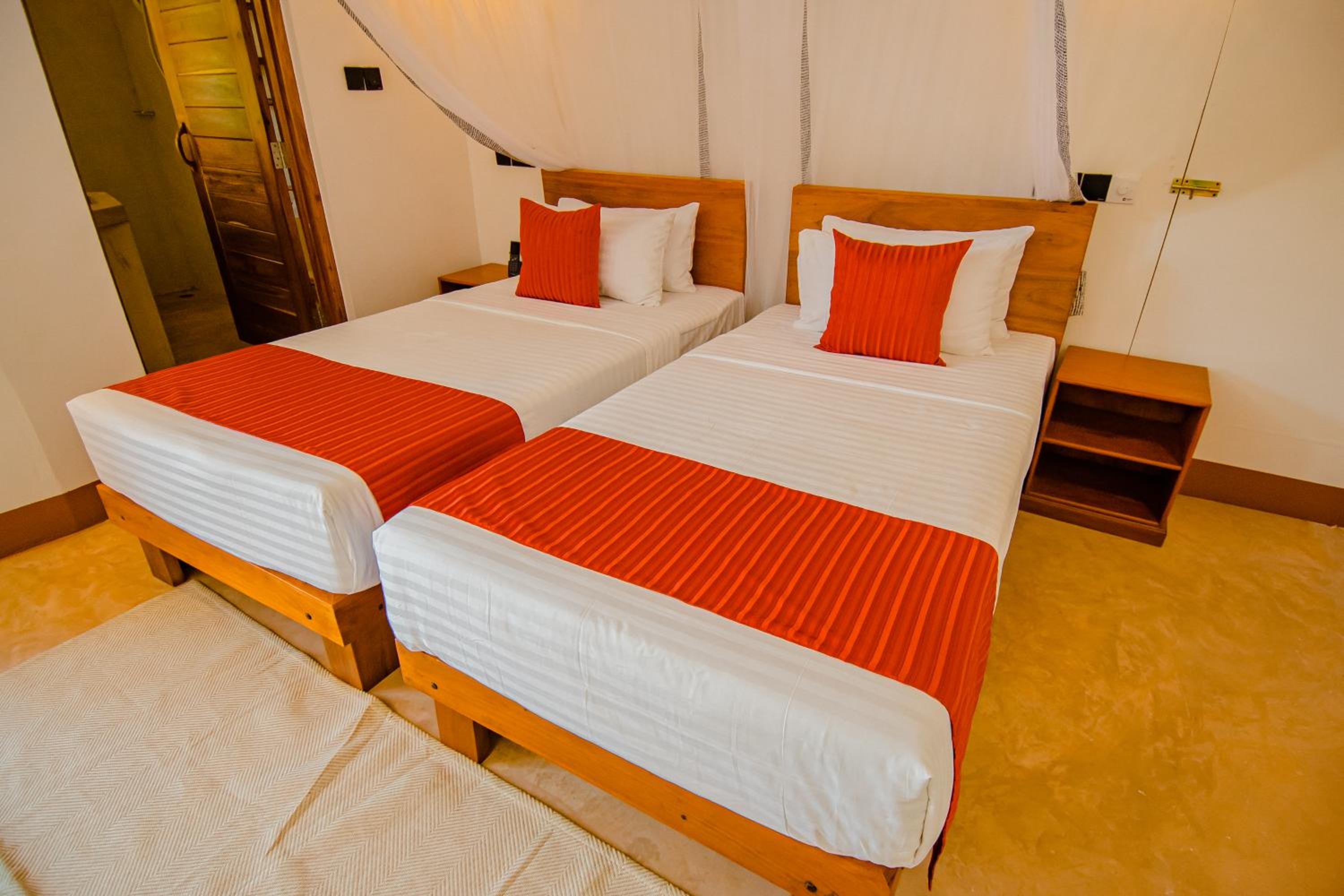 Triple Room With Private Bathroom photo 2
