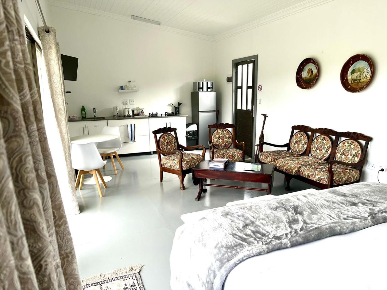 Bungalow with Garden View photo 2