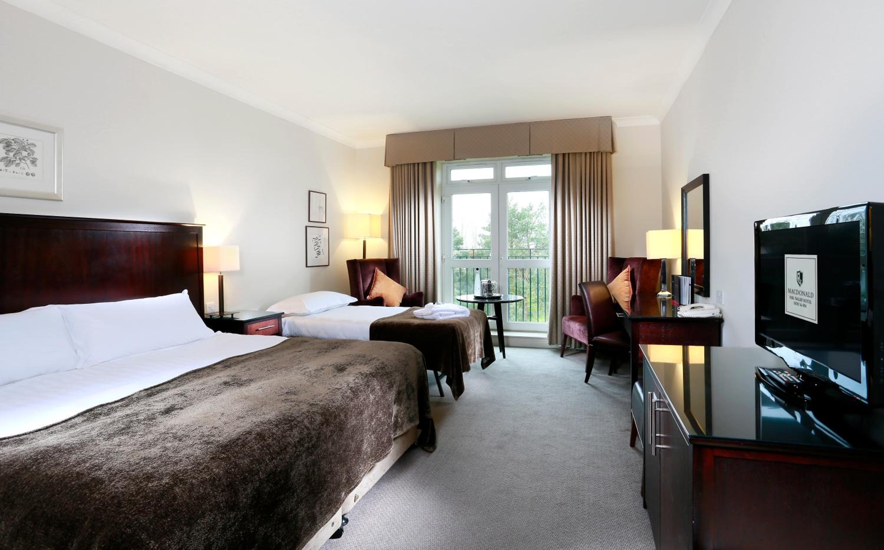 Standard Double Room - Photo 3