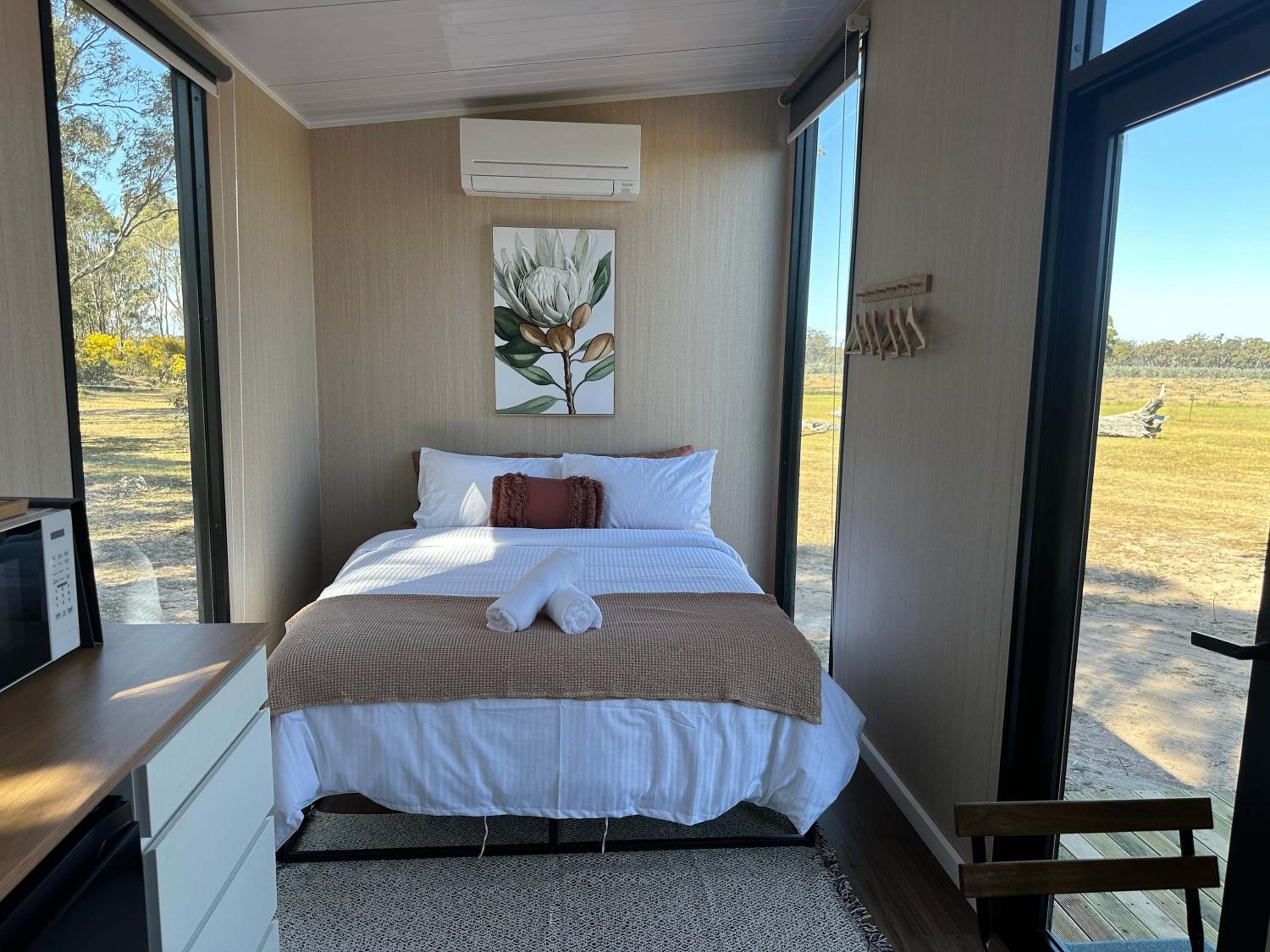 Mobile Home photo 1