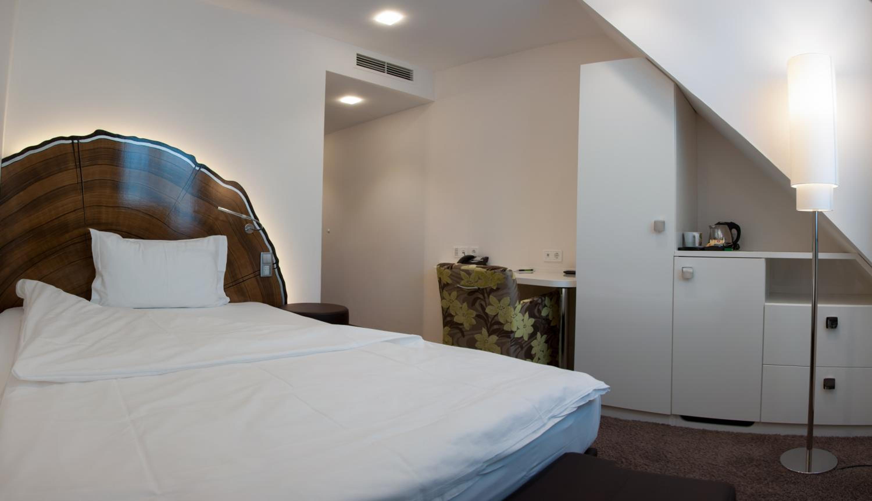 Economy Single Room photo 2