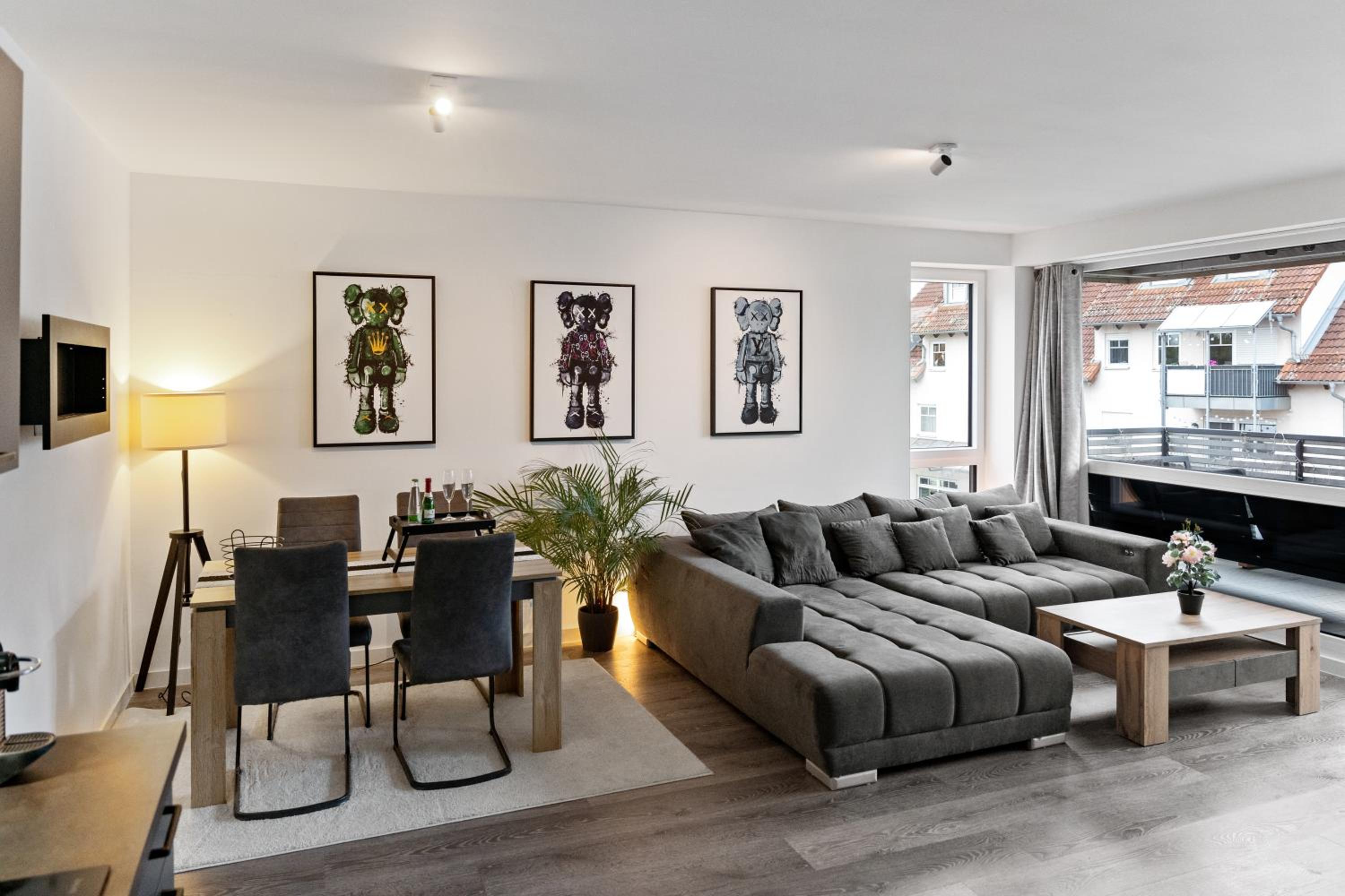 One-Bedroom Apartment