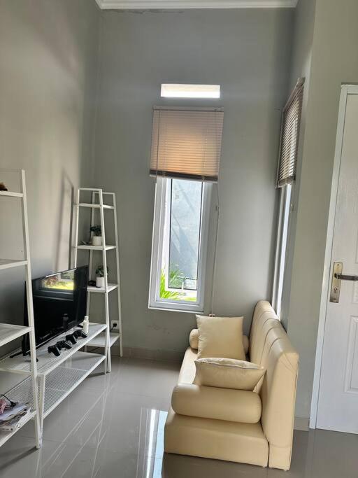 Two-Bedroom House photo 2