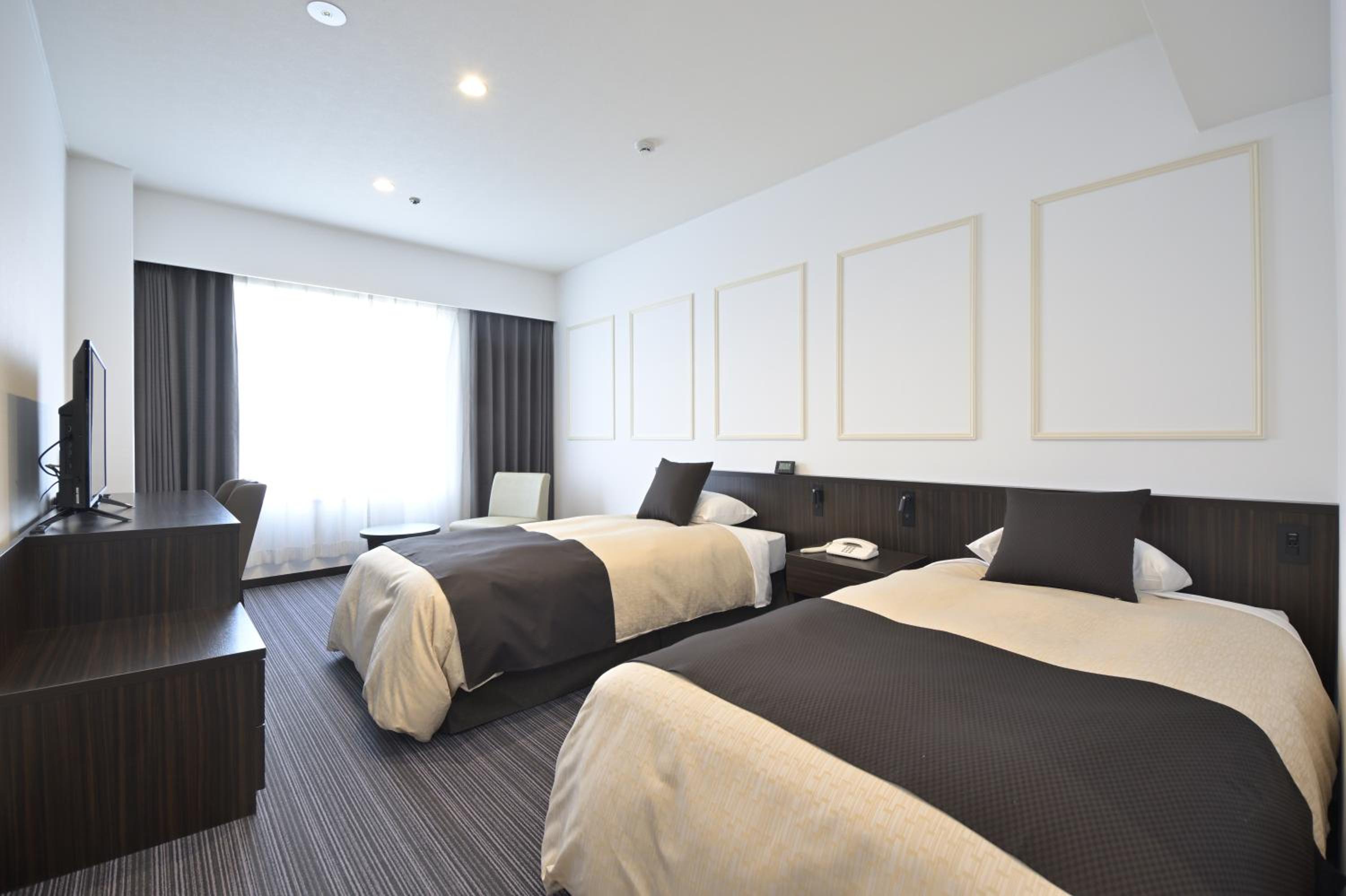 Moderate Twin Room - Non-Smoking - Photo 3