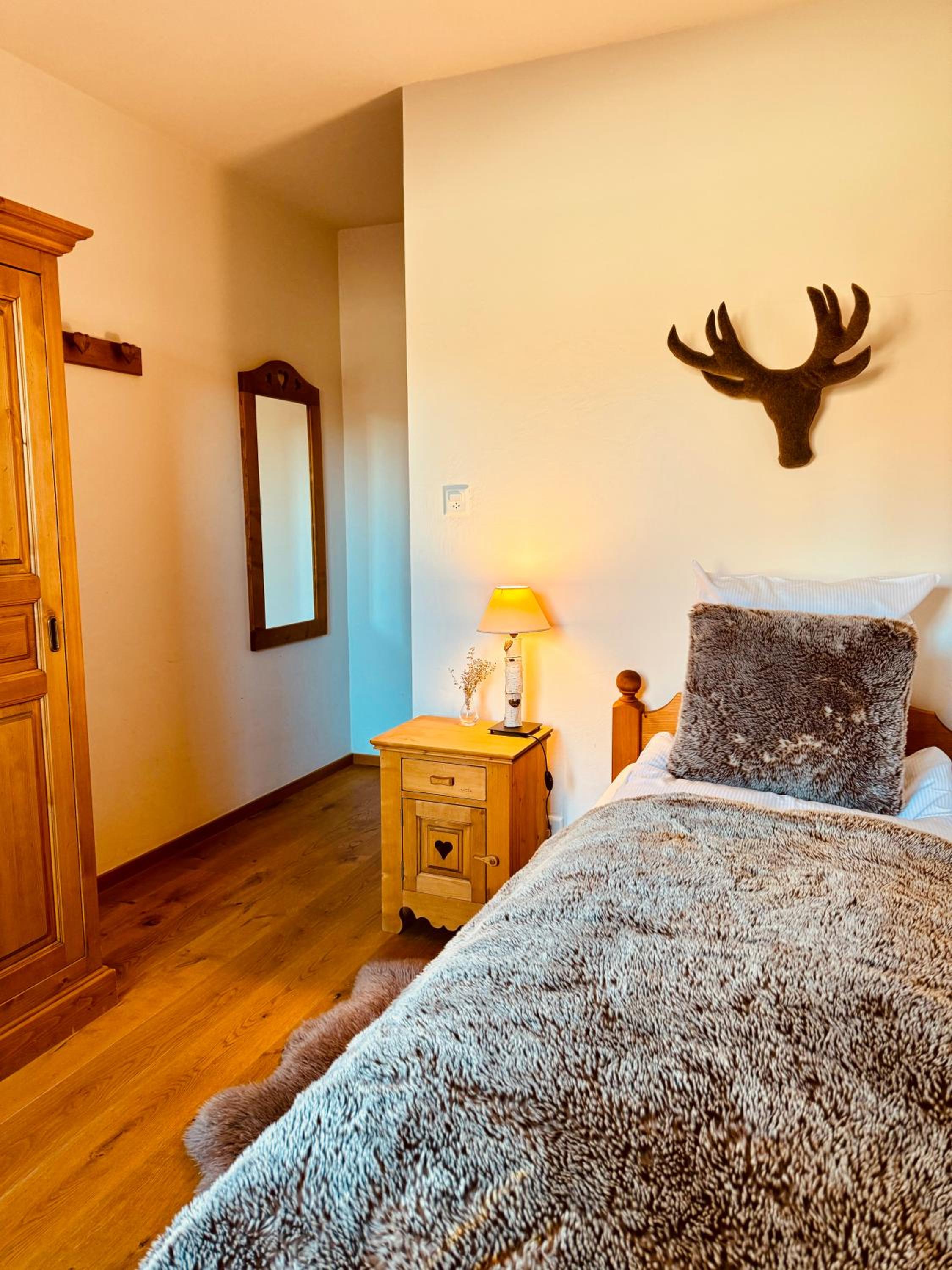 Single Room with Terrace