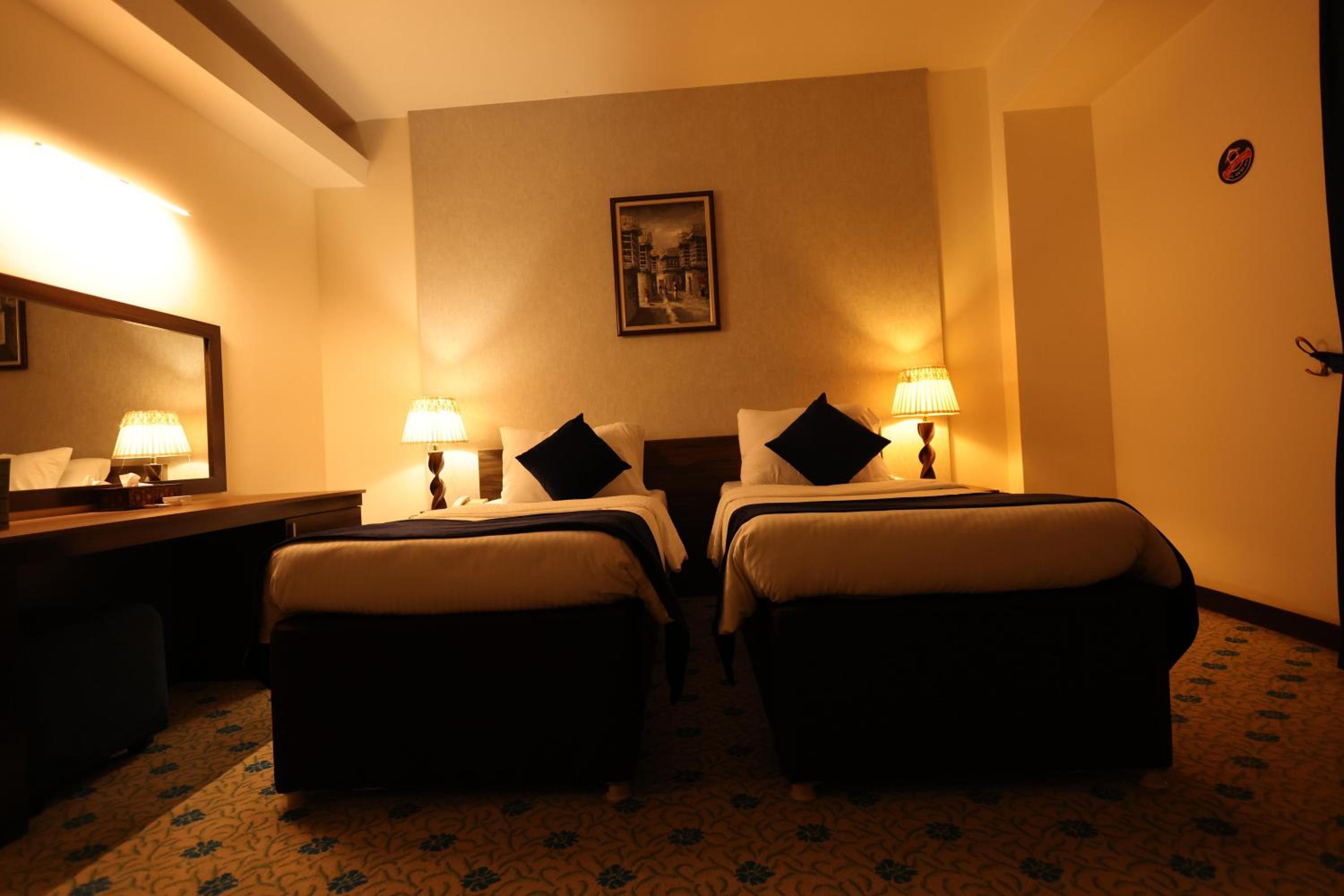 Deluxe Two Bedroom Suite photo 2