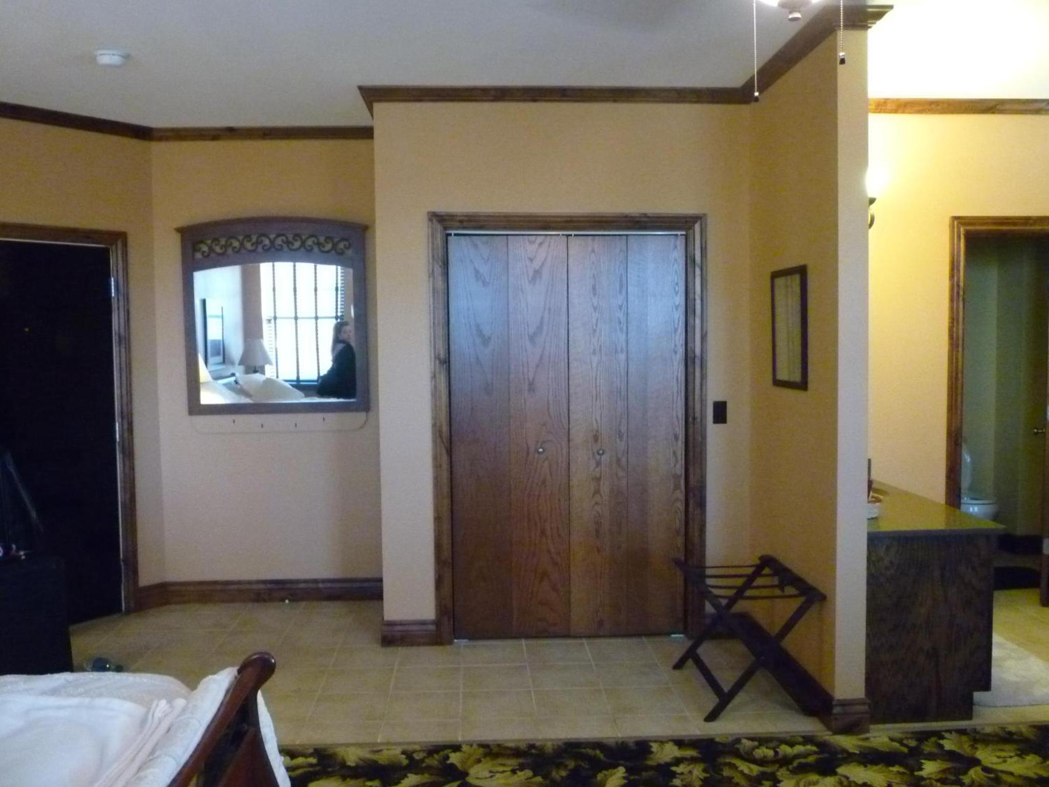King Suite - Photo 8