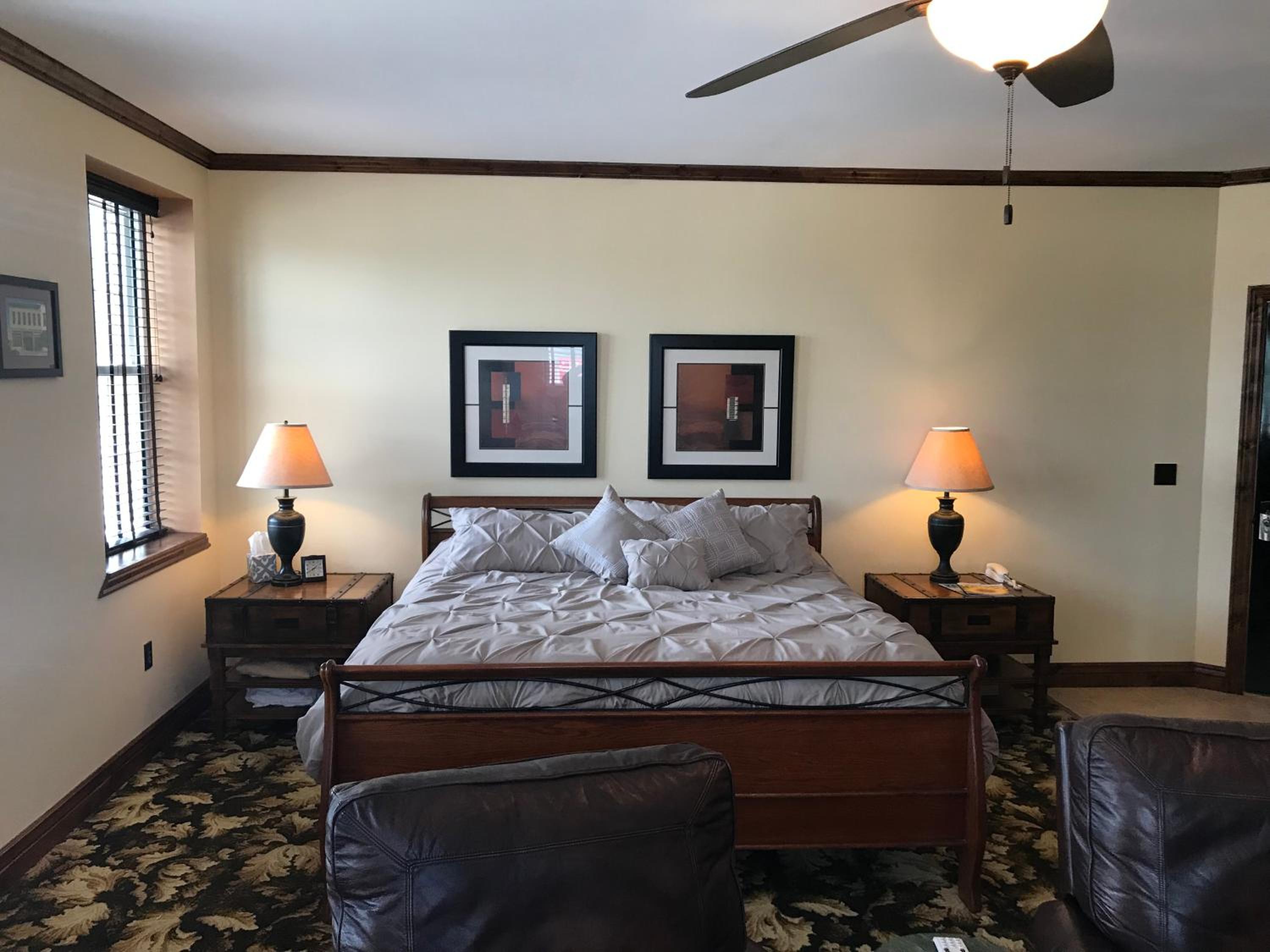 King Suite - Photo 5
