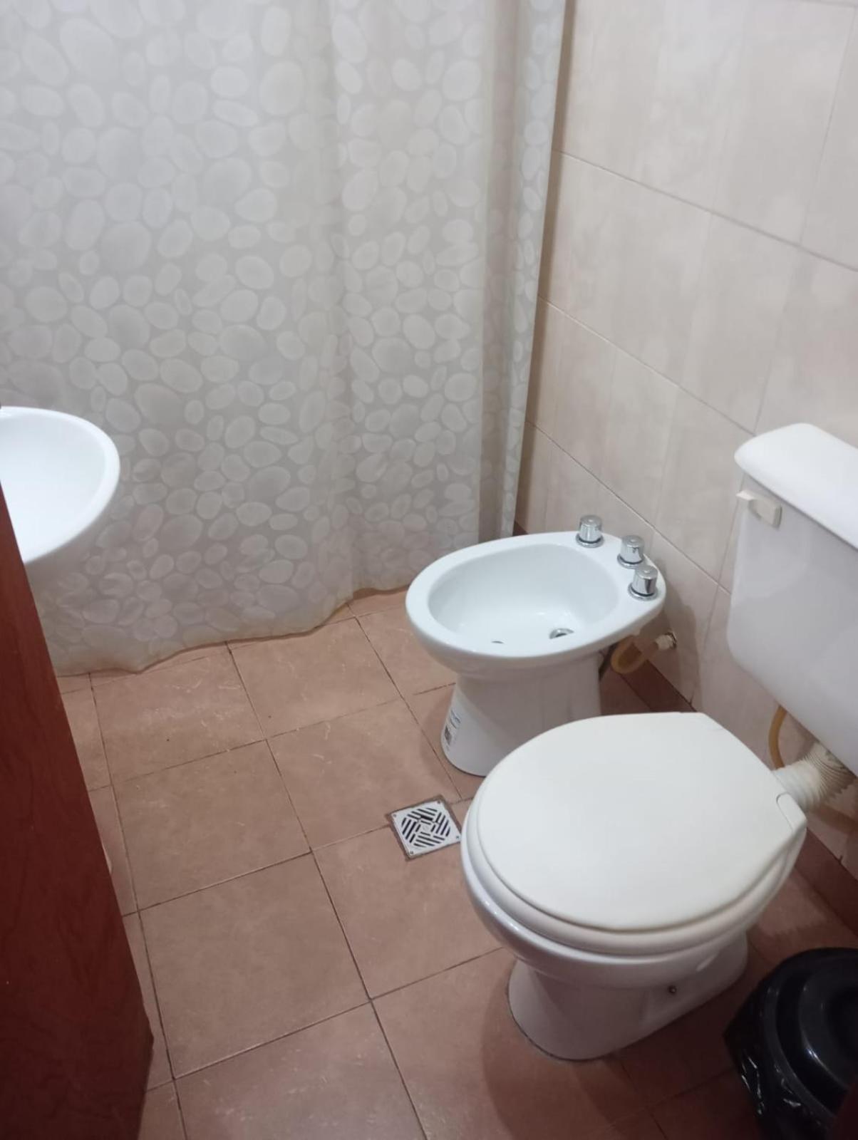 Double Room with Private Bathroom photo 2