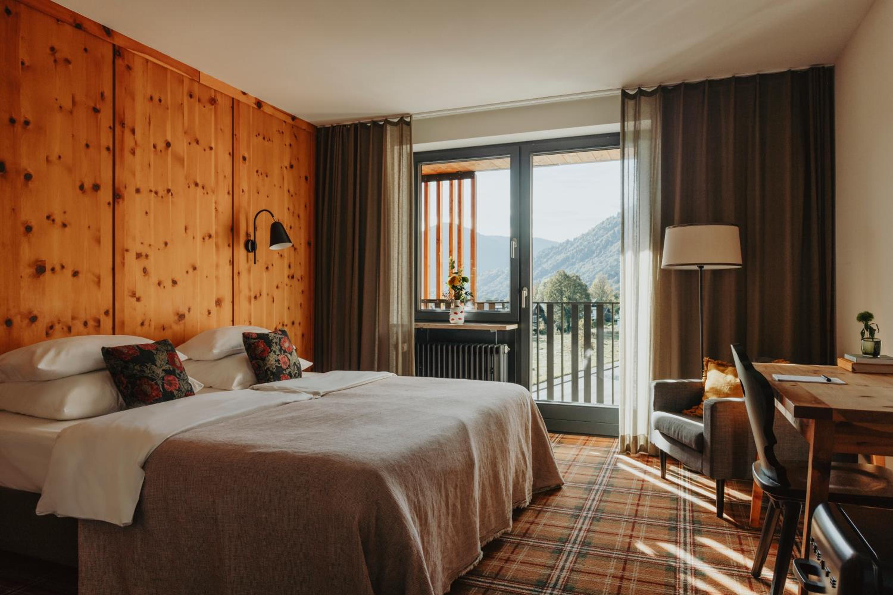 Standard Double Room photo 3