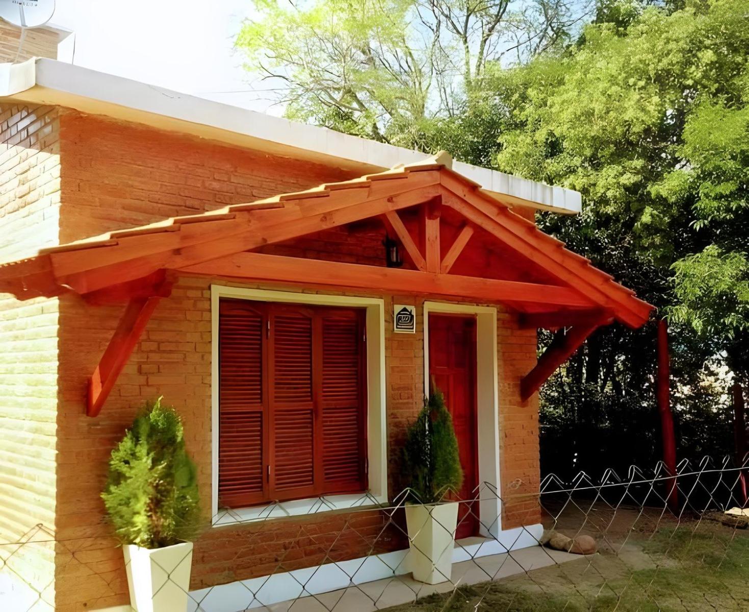 Two-Bedroom House photo 3
