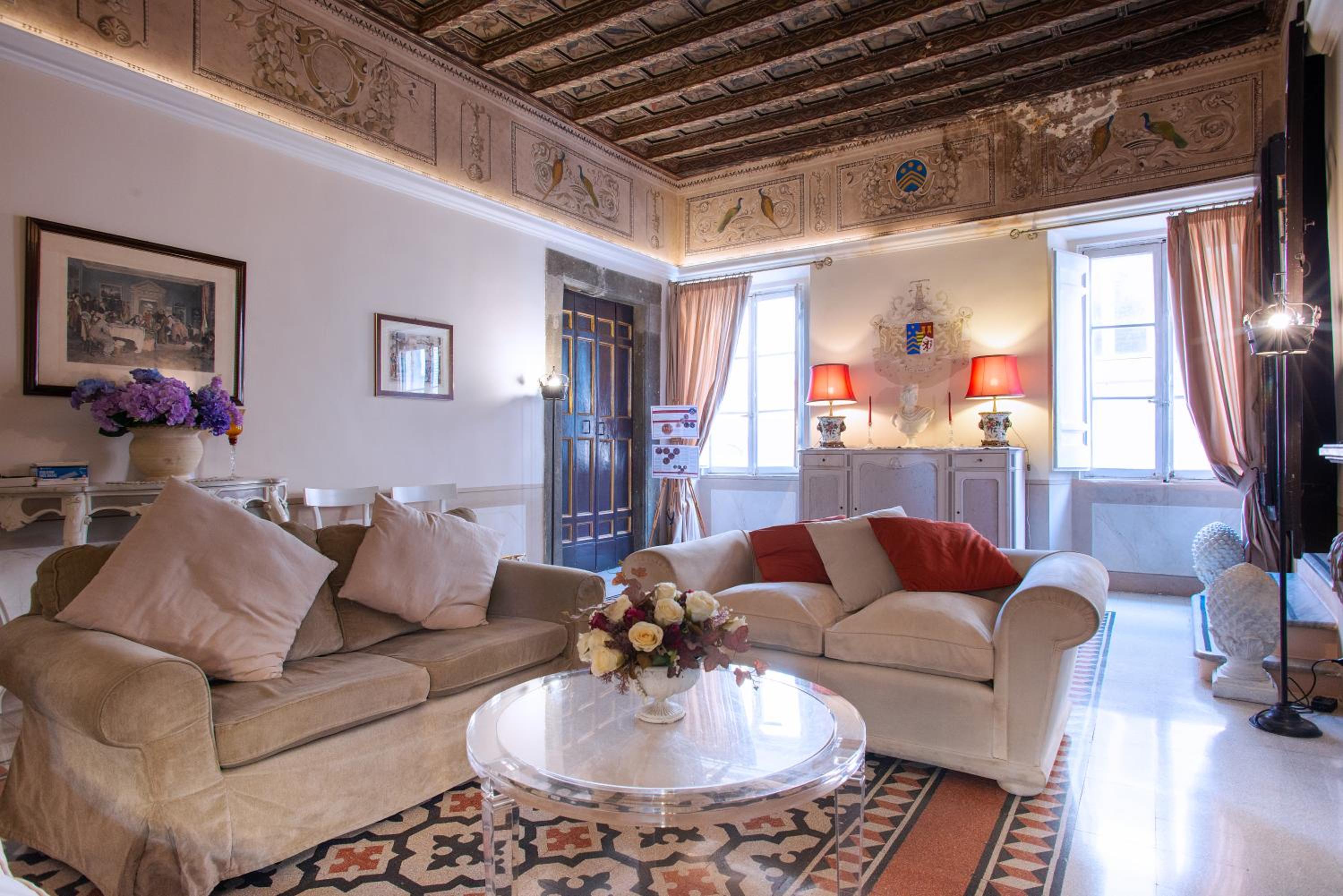 Four-Bedroom Deluxe Apartment