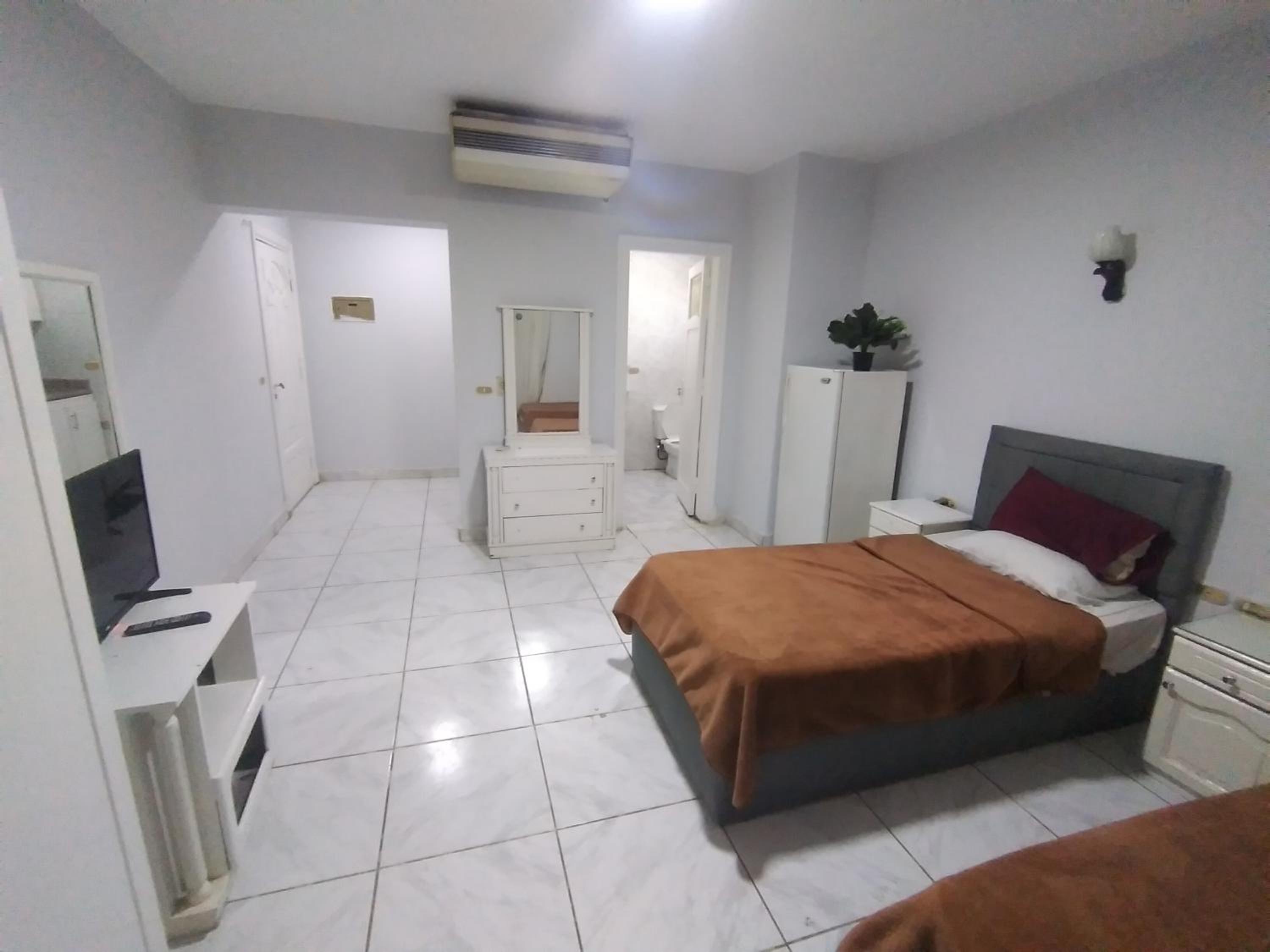 Deluxe Family Room - Photo 39