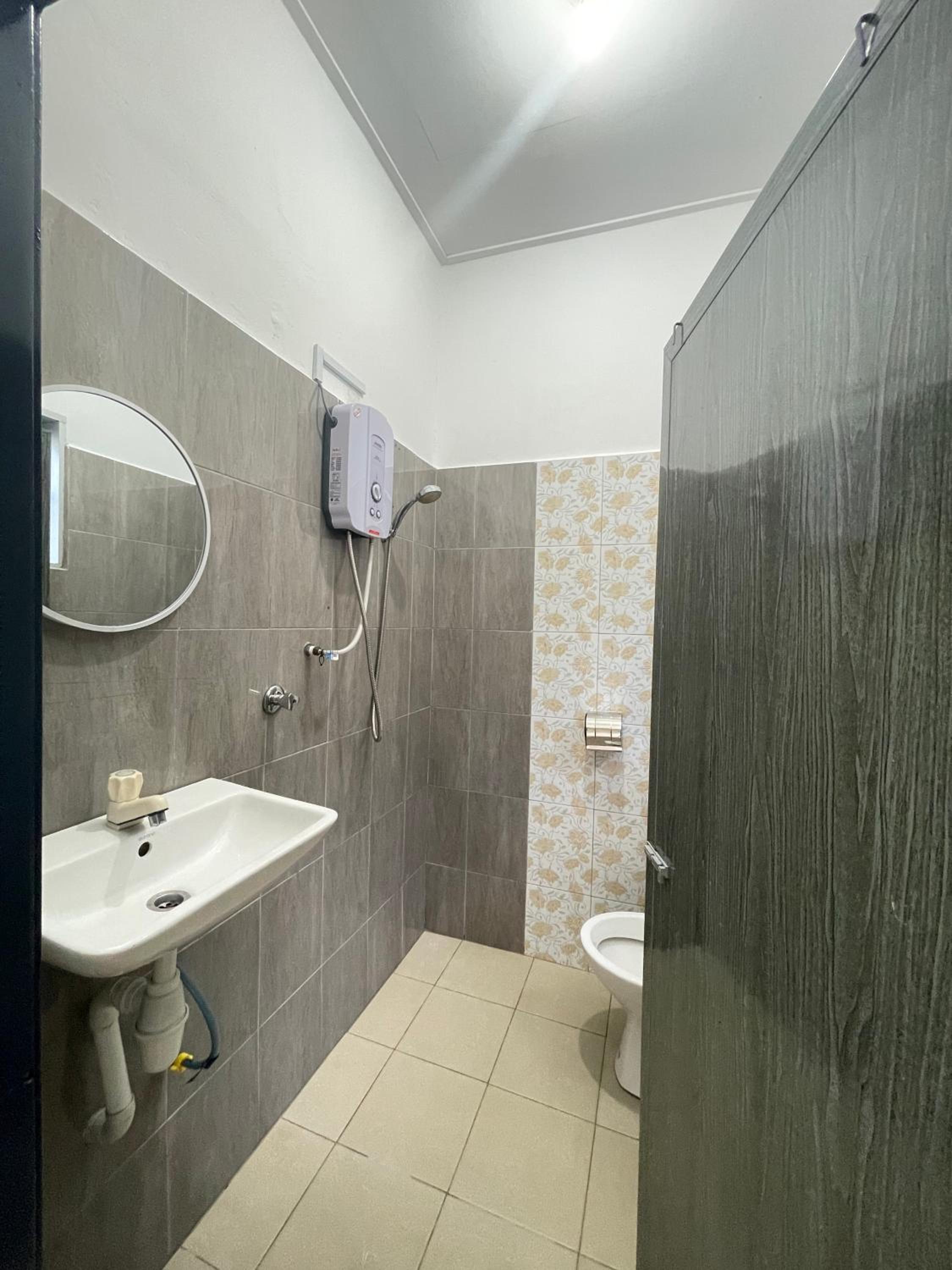 Triple Room with Bathroom photo 1