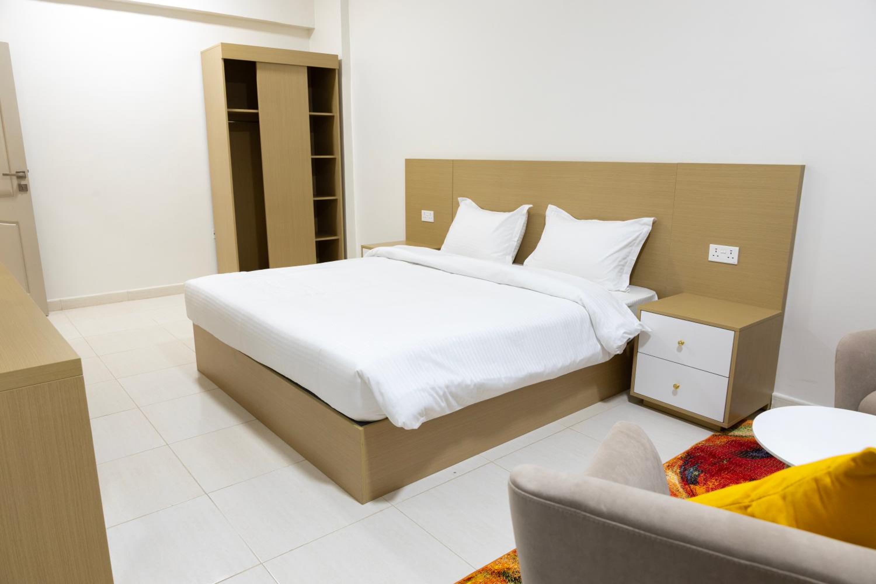 Single Room photo 3