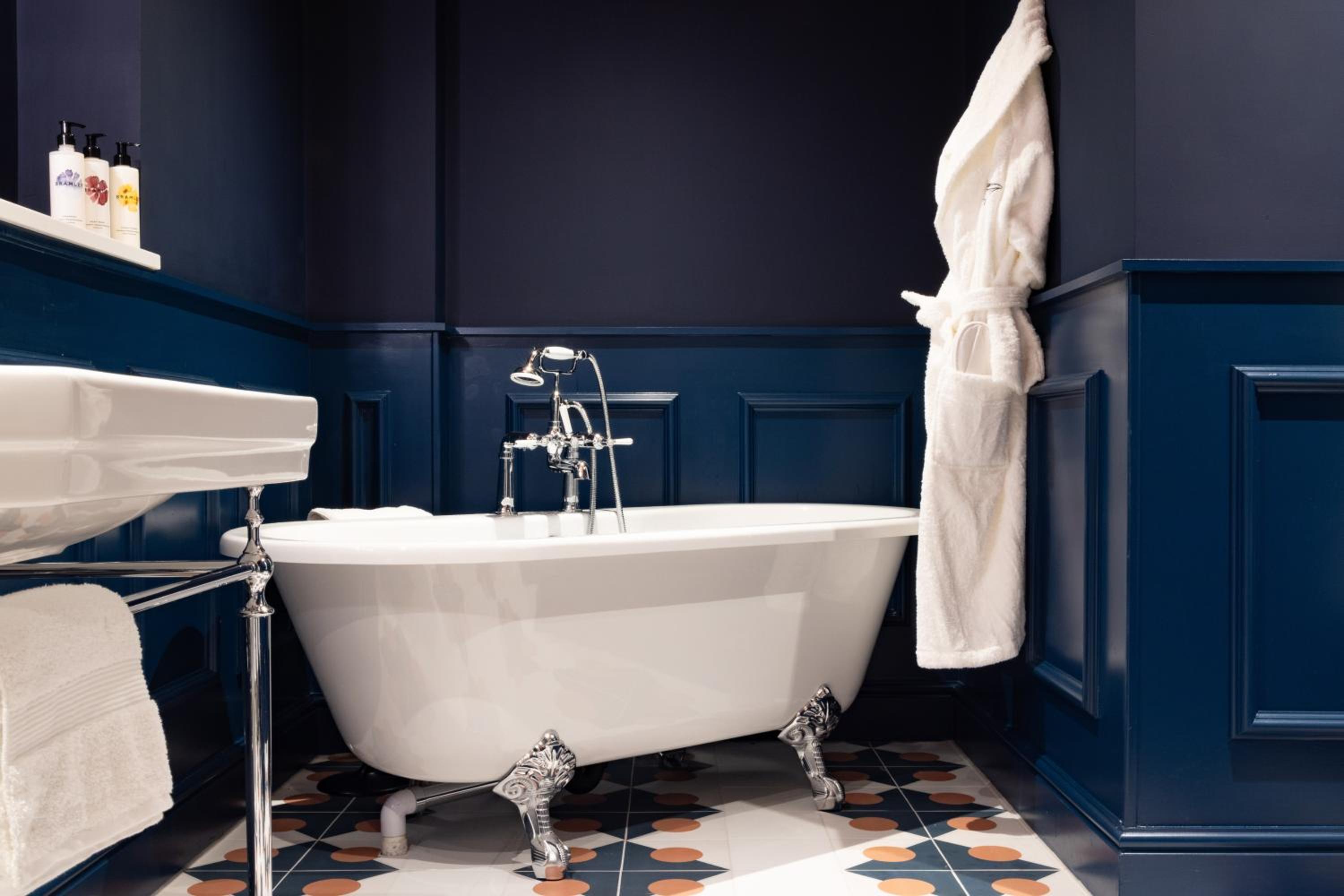 Luxe Room photo 3